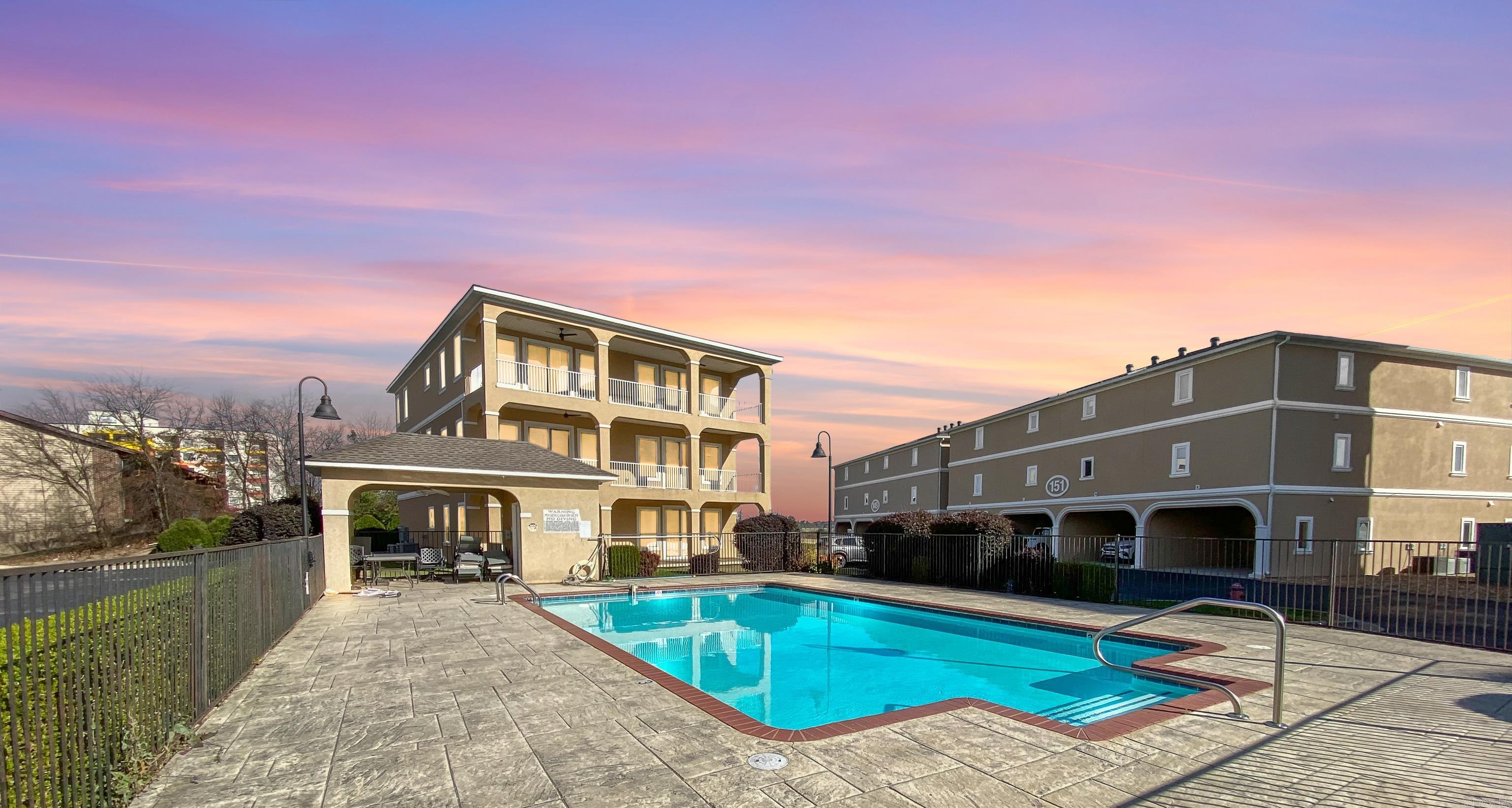 156 Villa Point Hot Springs, AR 71913