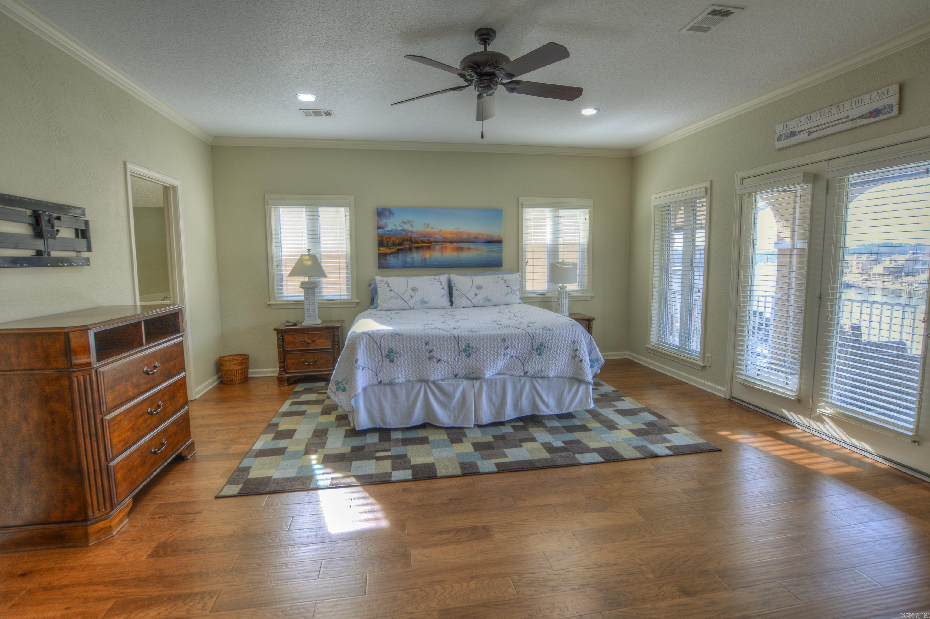 156 Villa Point Hot Springs, AR 71913