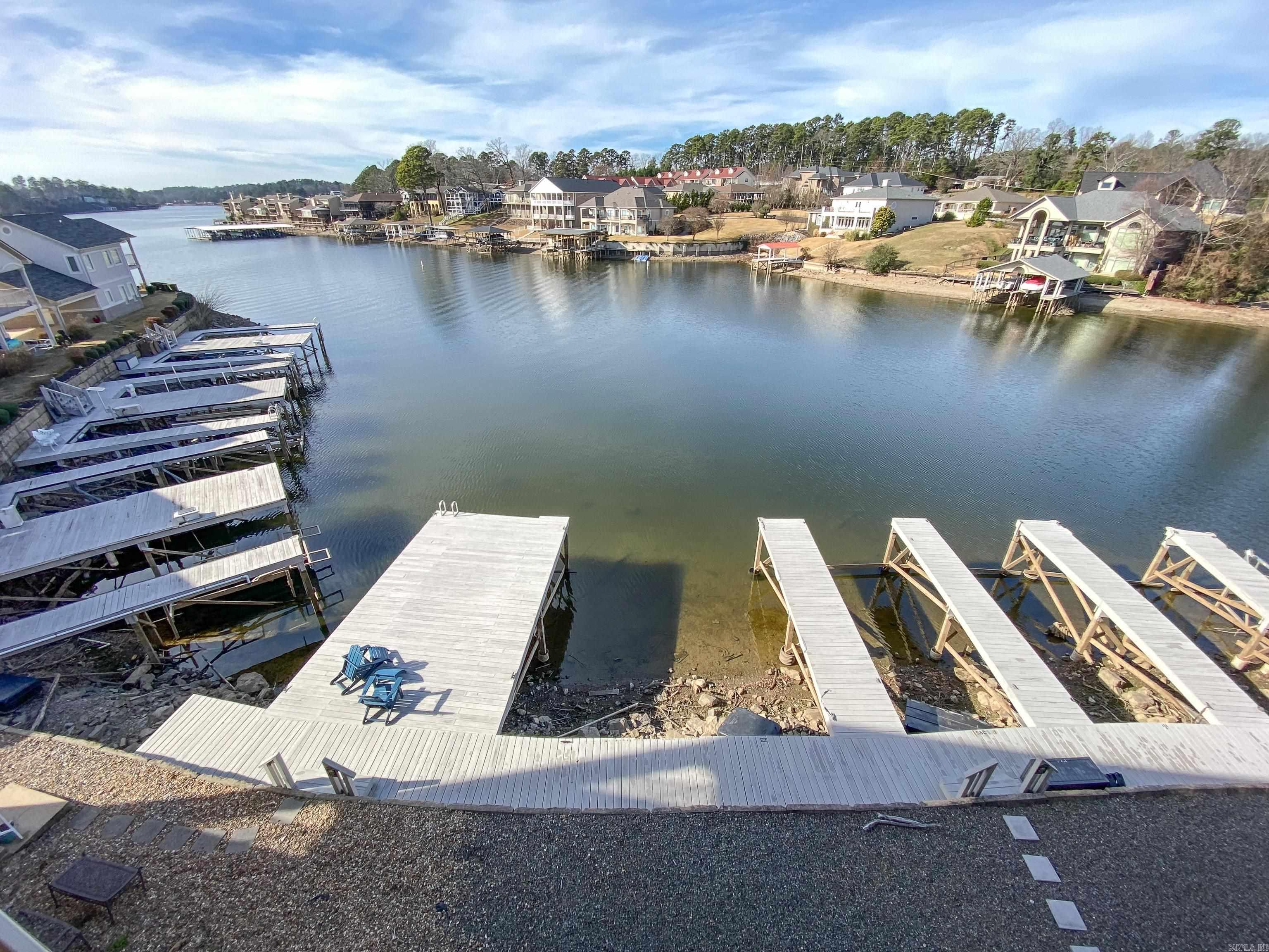 156 Villa Point Hot Springs, AR 71913