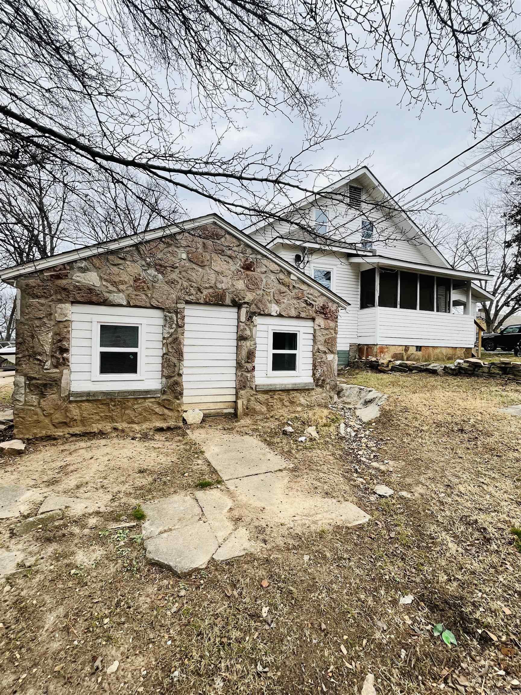 809 Rock  Batesville, AR