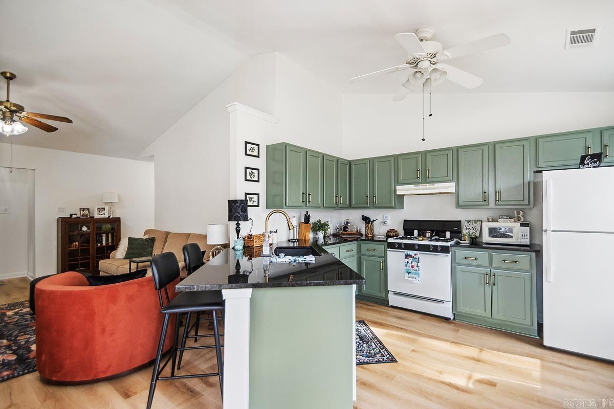 2205 Greenleaf  Bryant, AR