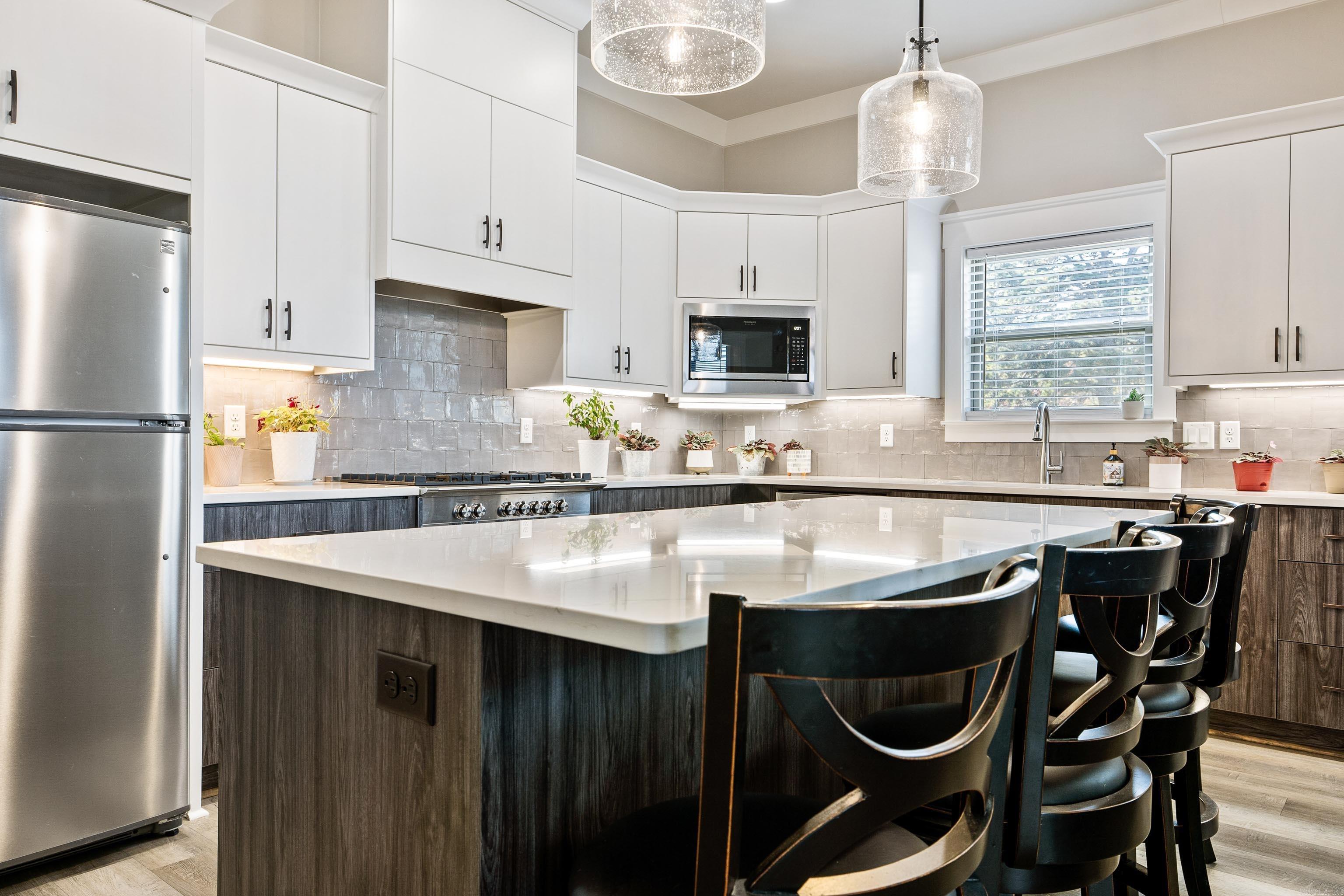 1129 Essex Drive Benton, AR 72019