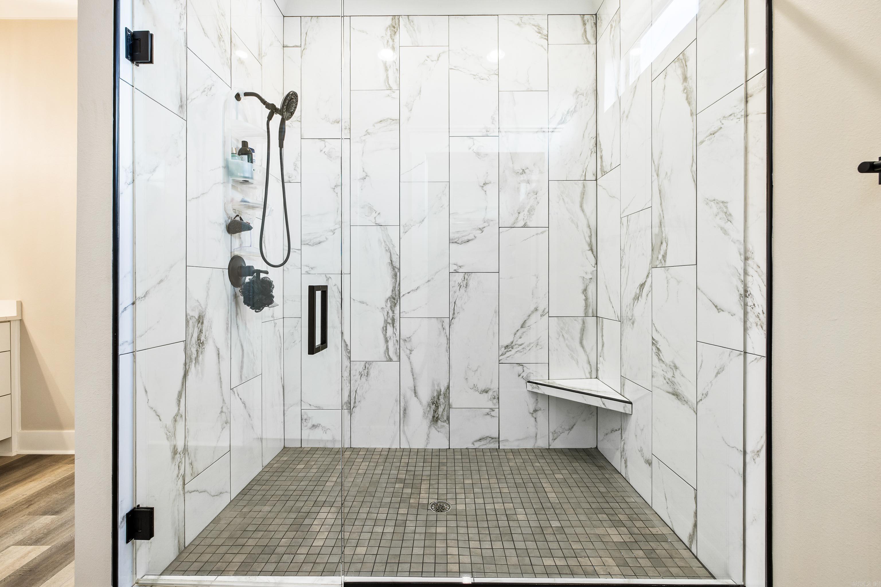 1129 Essex Drive Benton, AR 72019