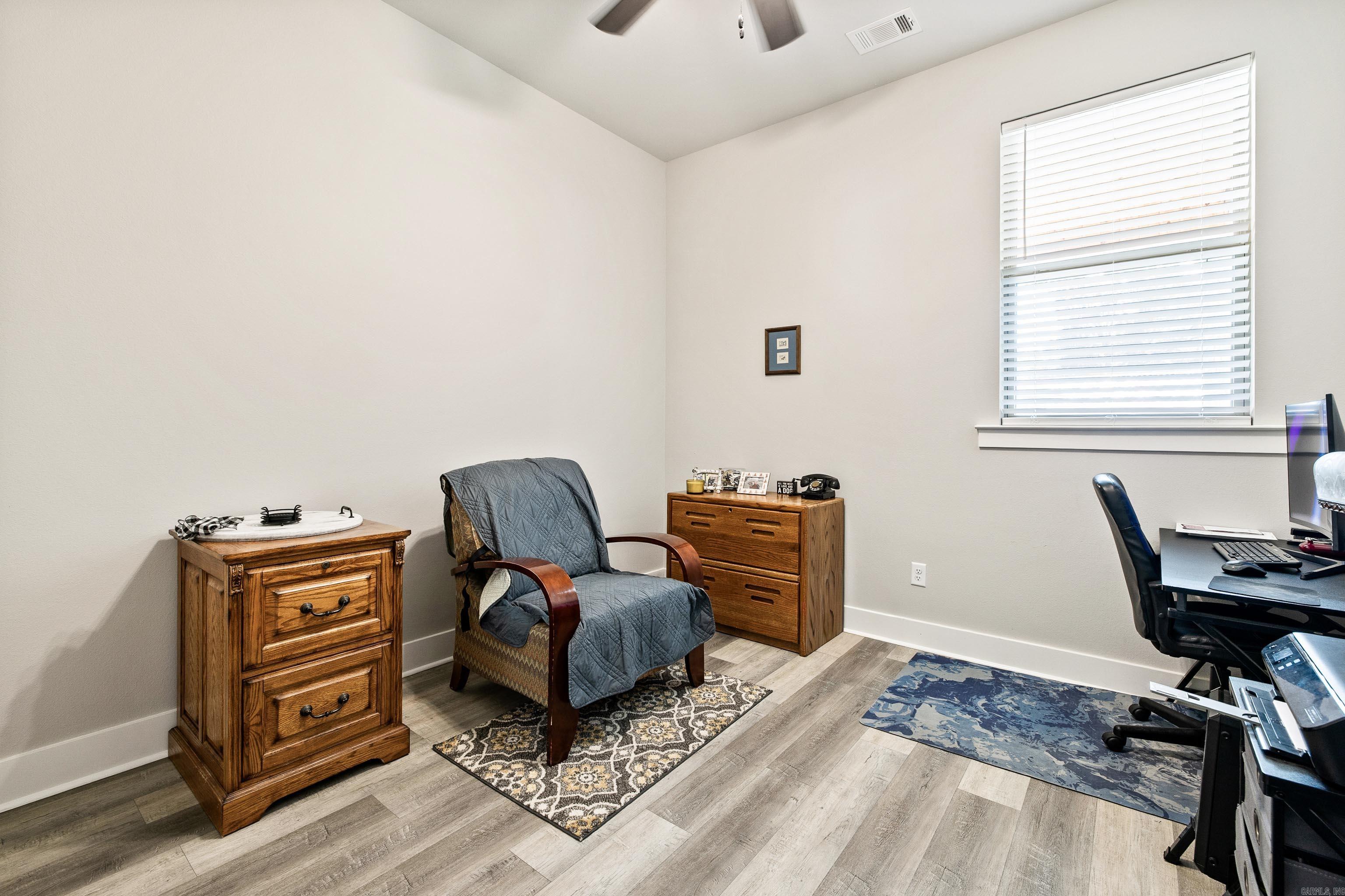 1129 Essex Drive Benton, AR 72019