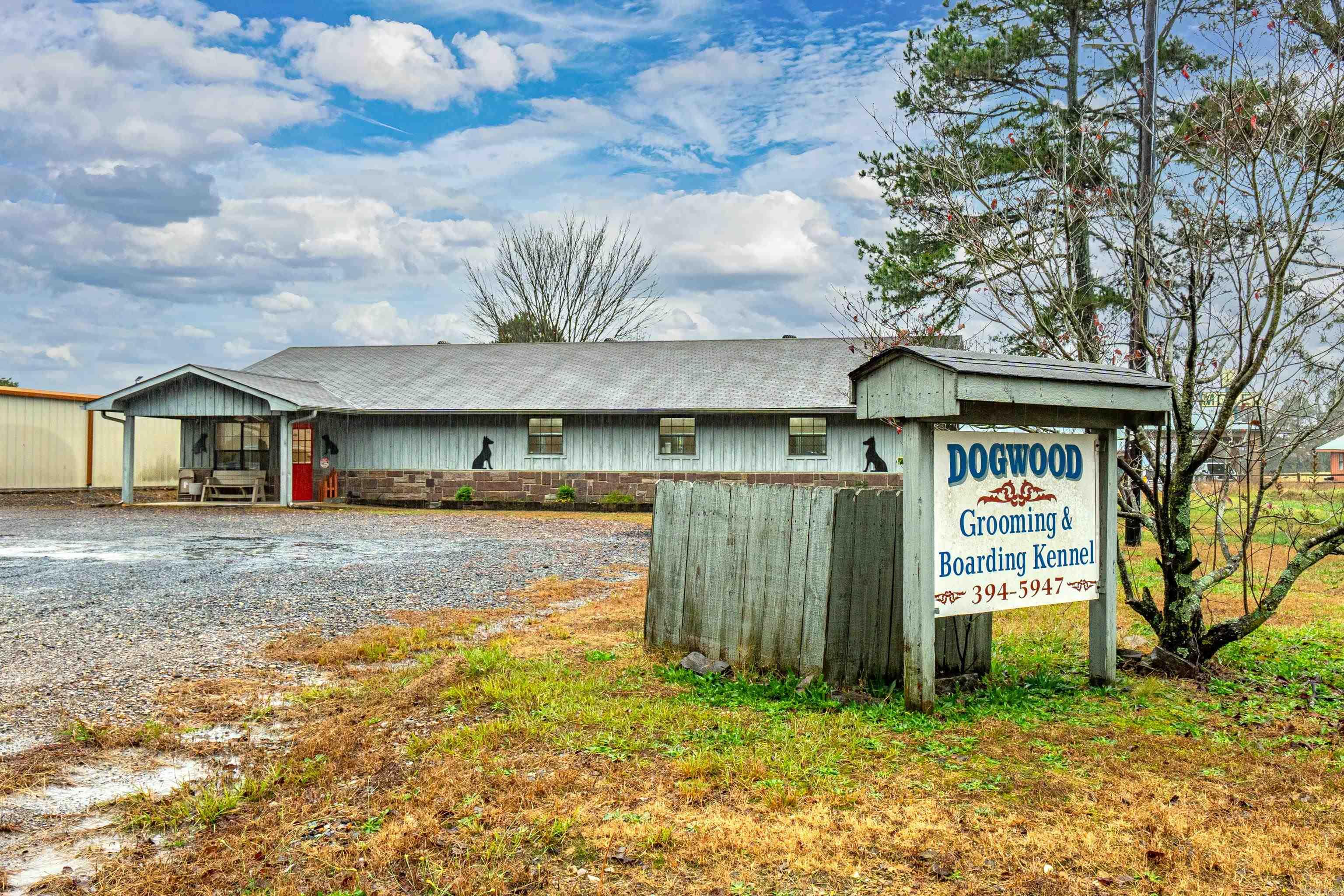 2303 Fairgrounds  Mena, AR