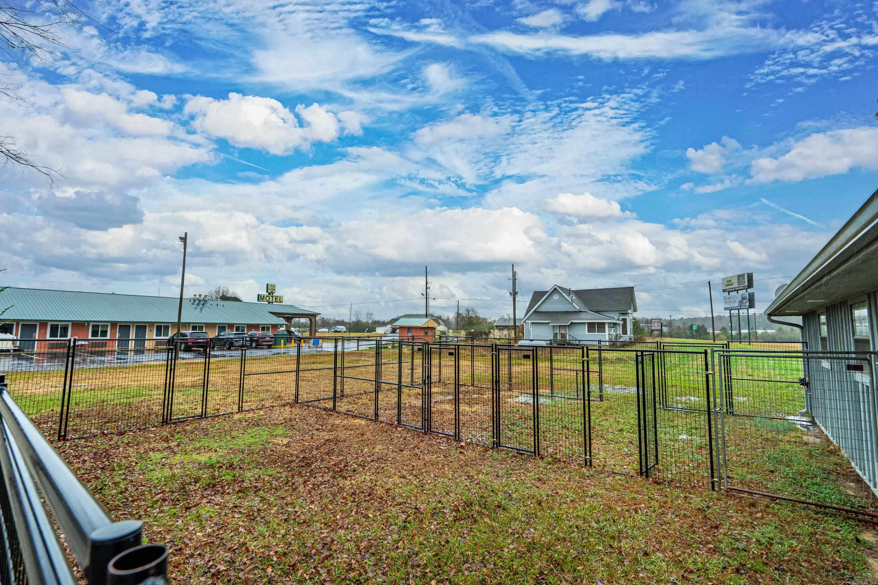 2303 Fairgrounds  Mena, AR