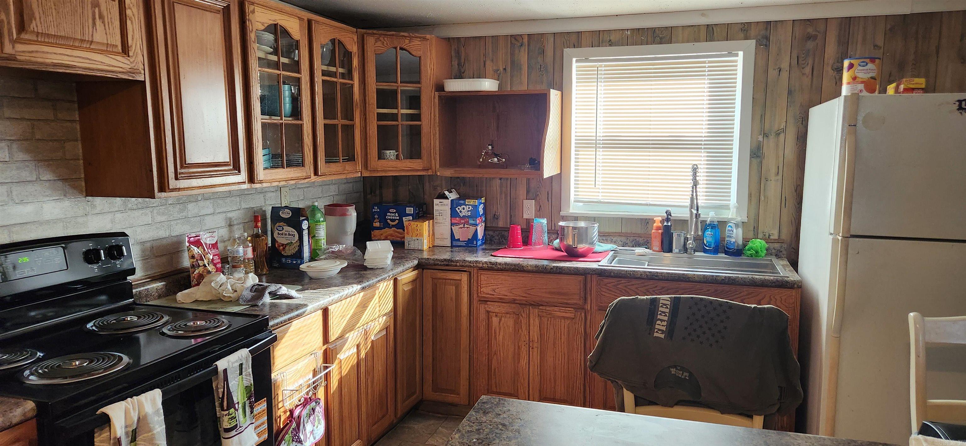 4271 S Highway 165  Stuttgart, AR