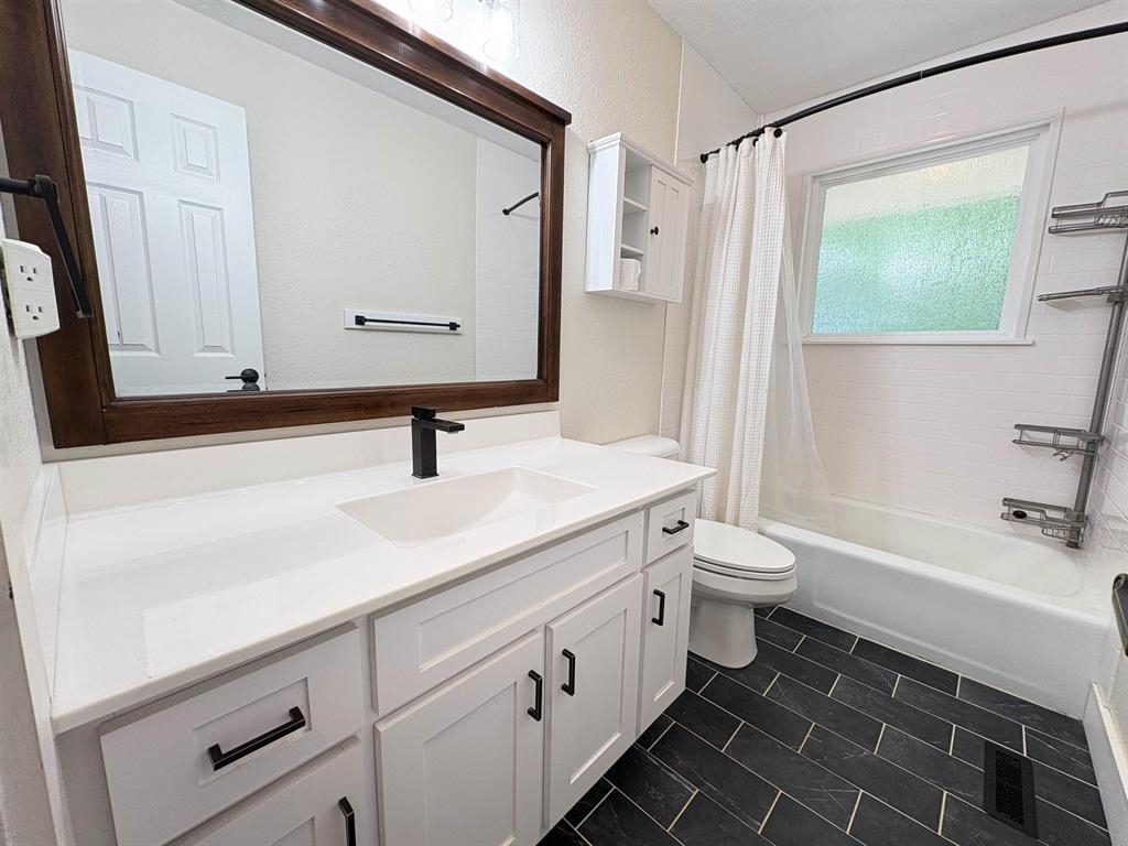 7 Odessa  Cherokee Village, AR