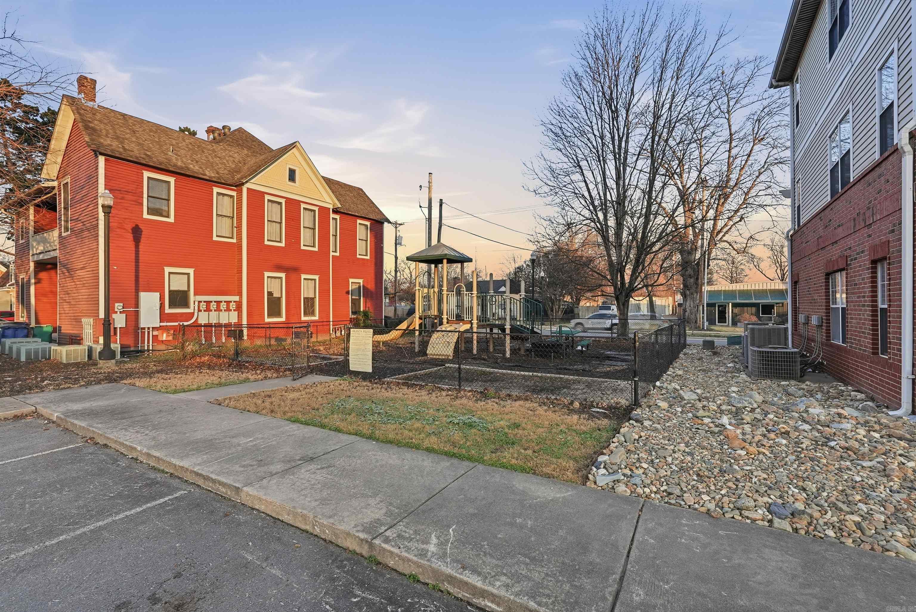 218 W 7th St  North Little Rock, AR