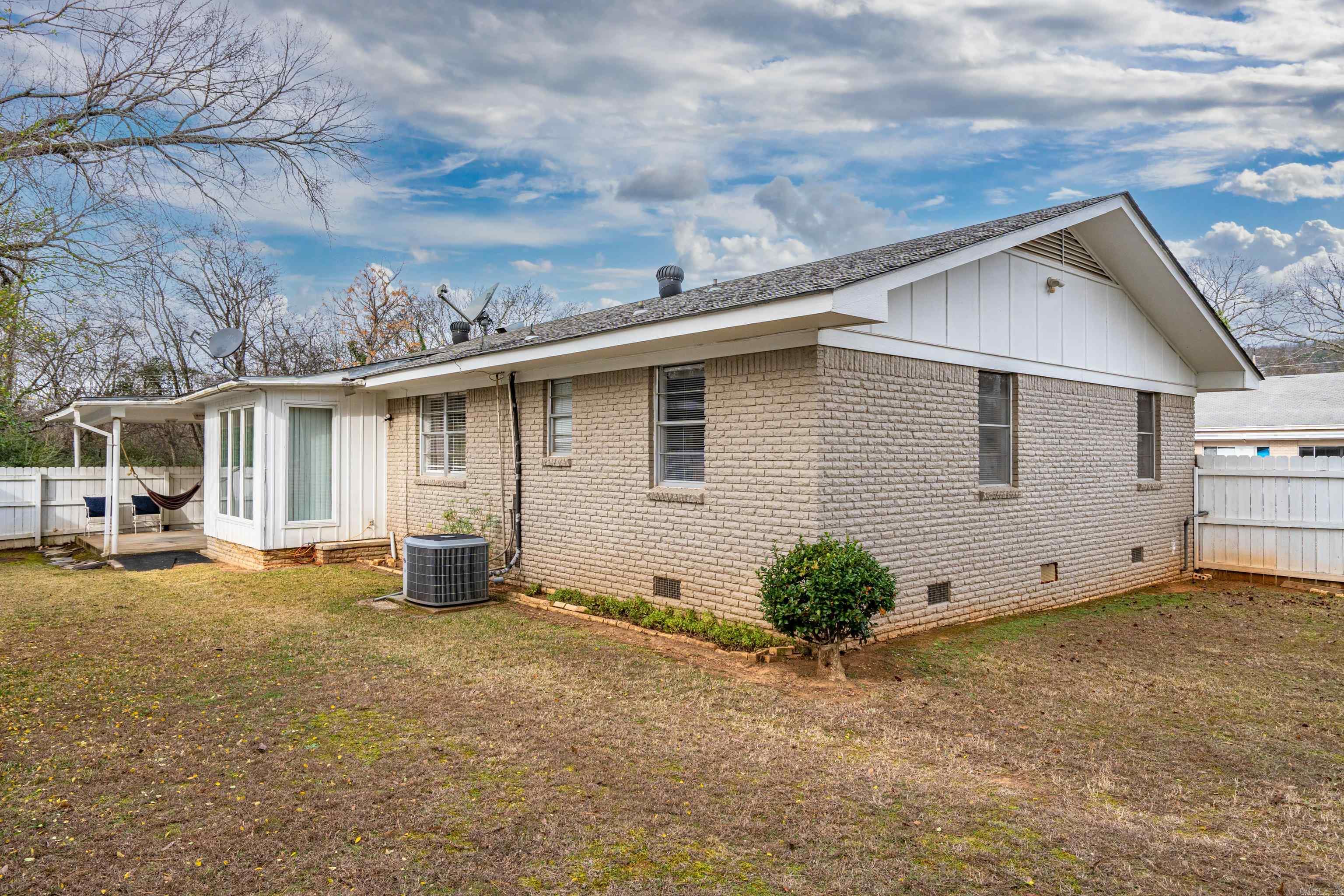101 Carmen Street Hot Springs, AR 71913-0000