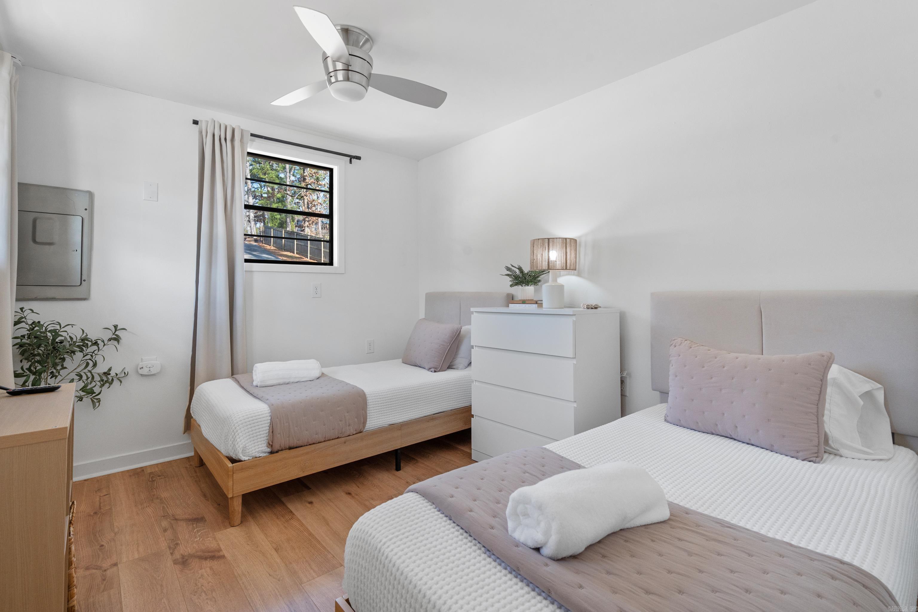 325 Galveston  Hot Springs, AR