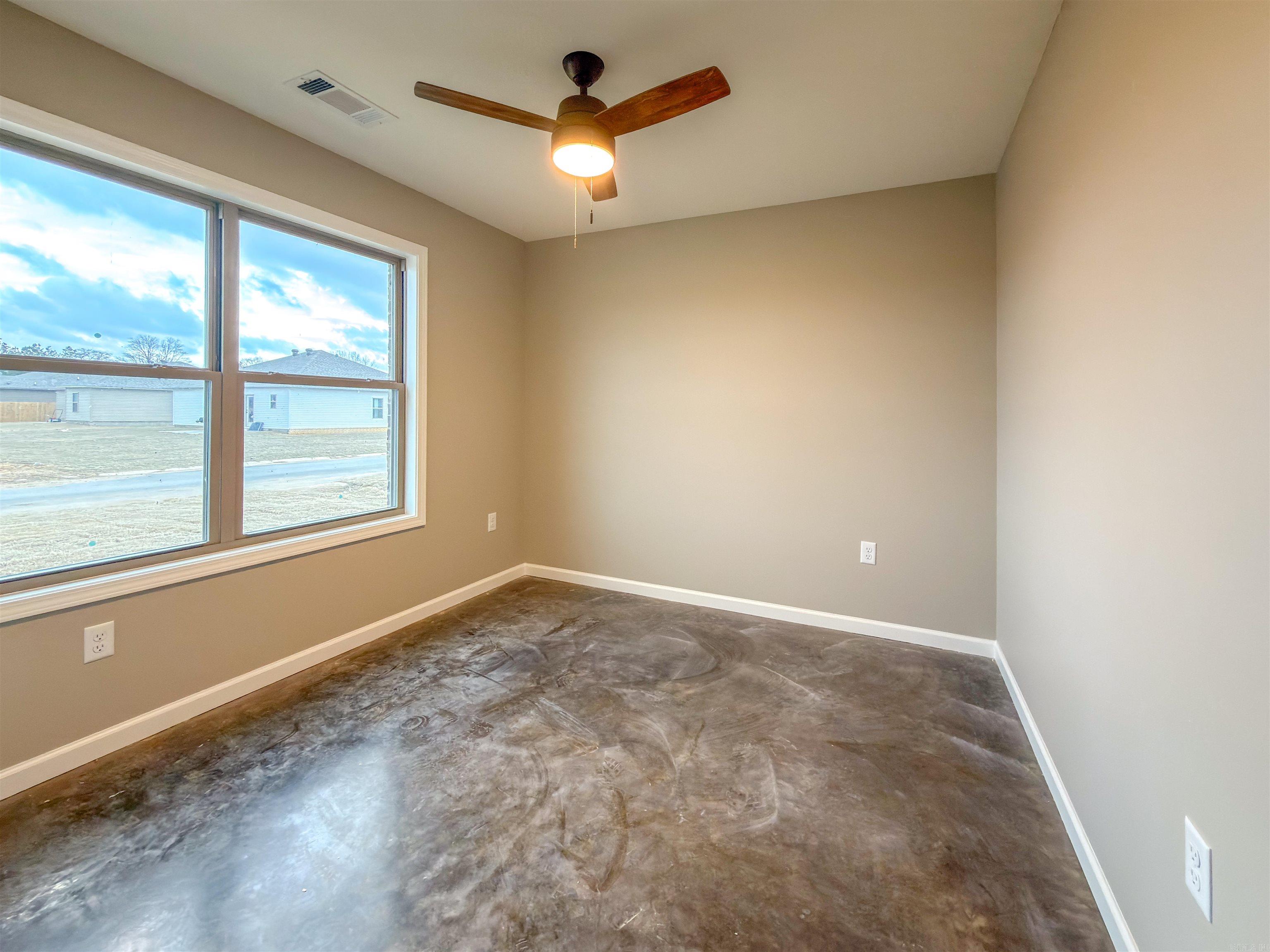 141 Waterfowl Way  Lake City, AR