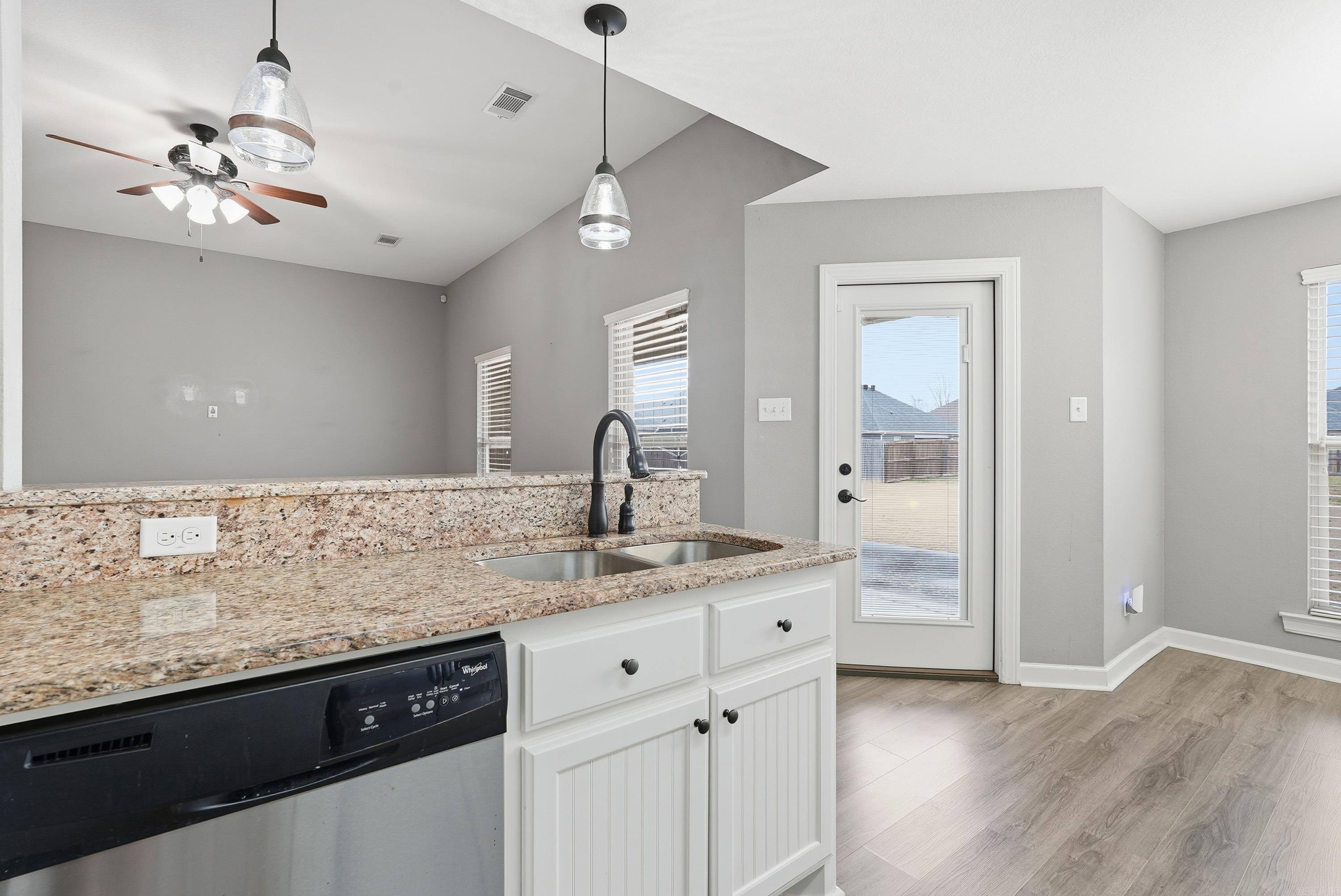 1650 Churchill Dr Conway, AR 72034