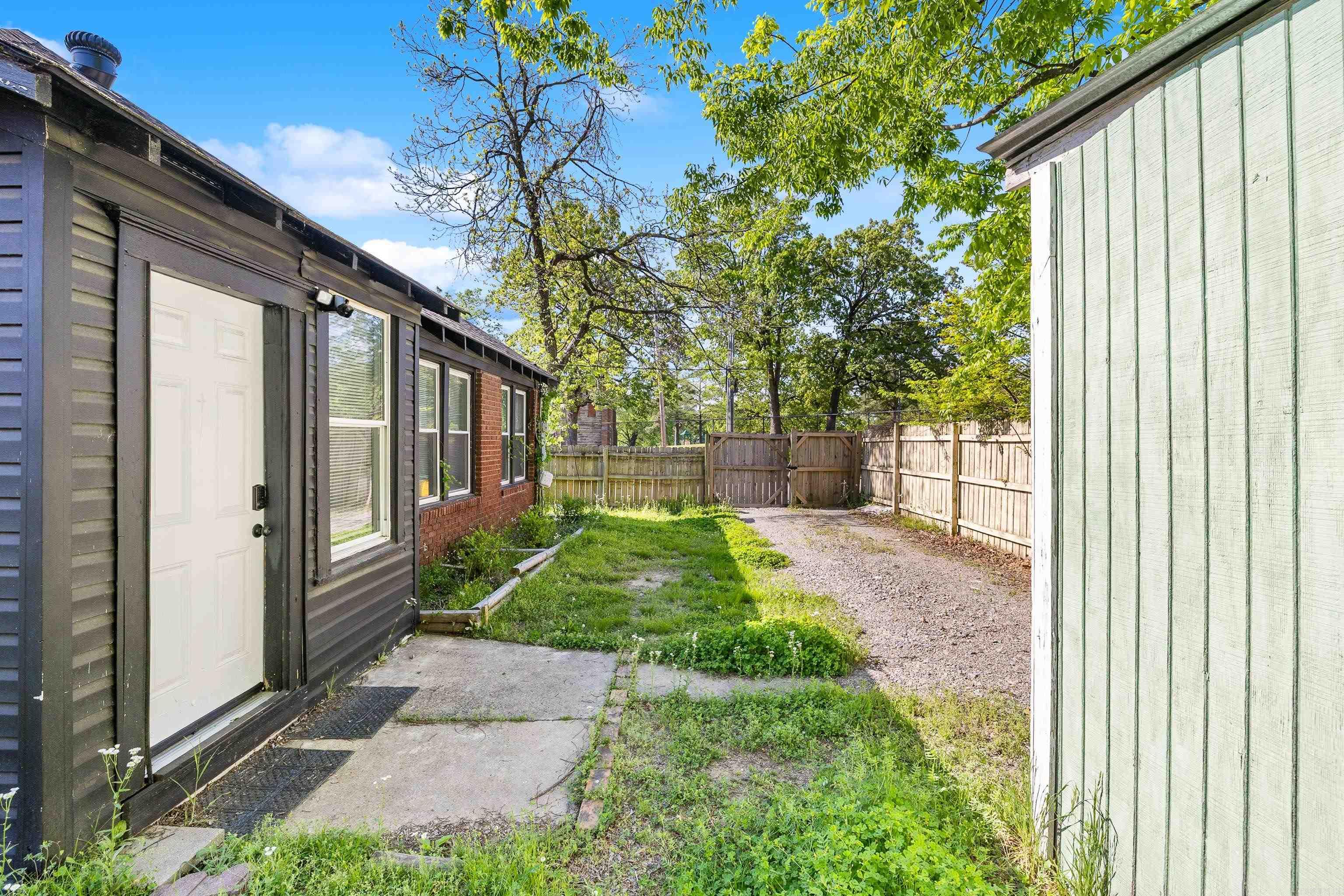 1424 Wolfe Street Little Rock, AR 72202