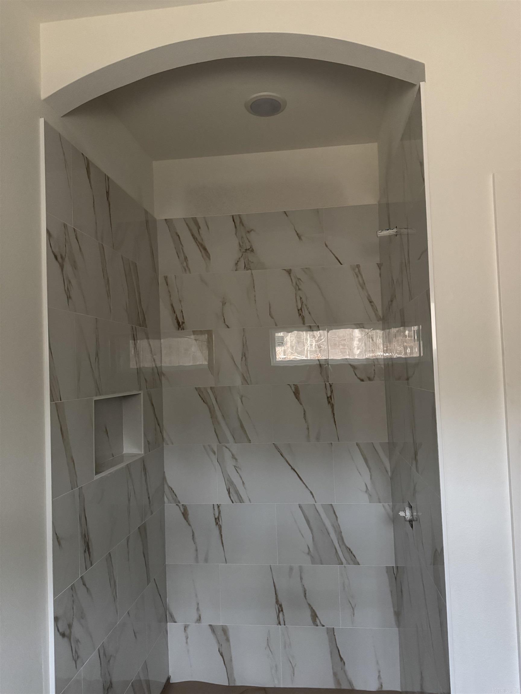 7166 Moon View  Alexander, AR