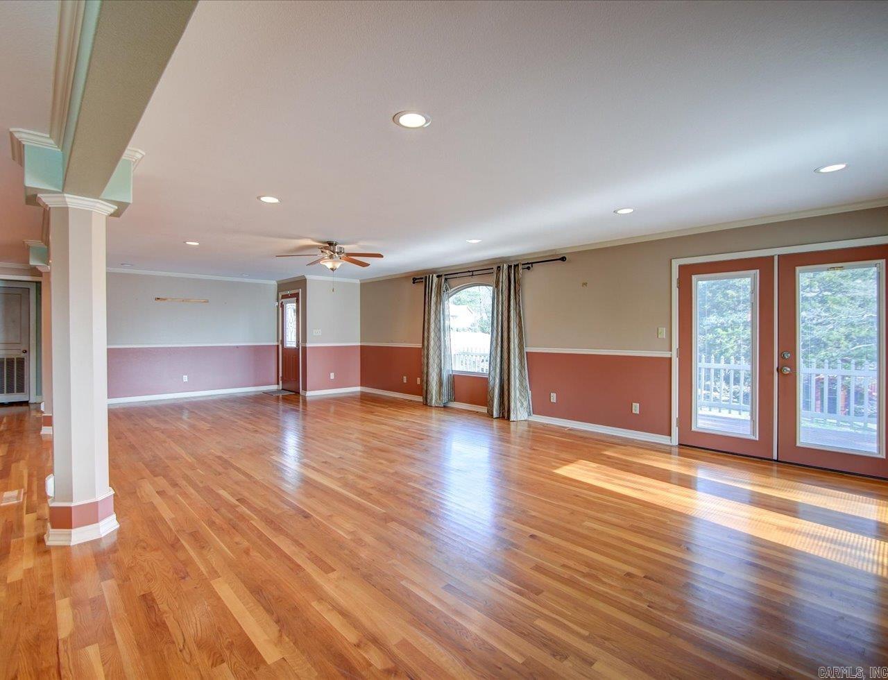 117 Waverly Street Hot Springs, AR 71913