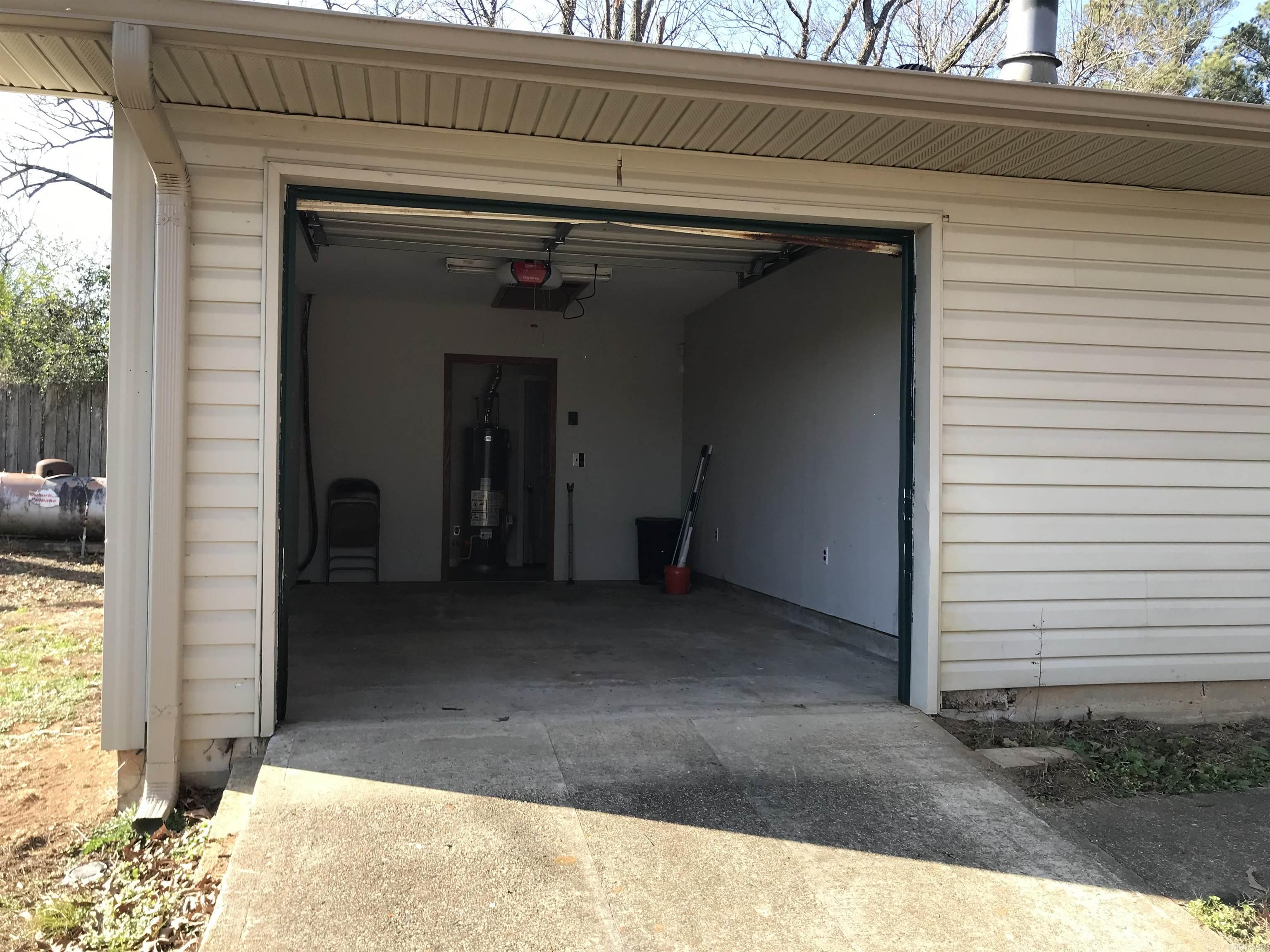 22340 Highway 84  Malvern, AR