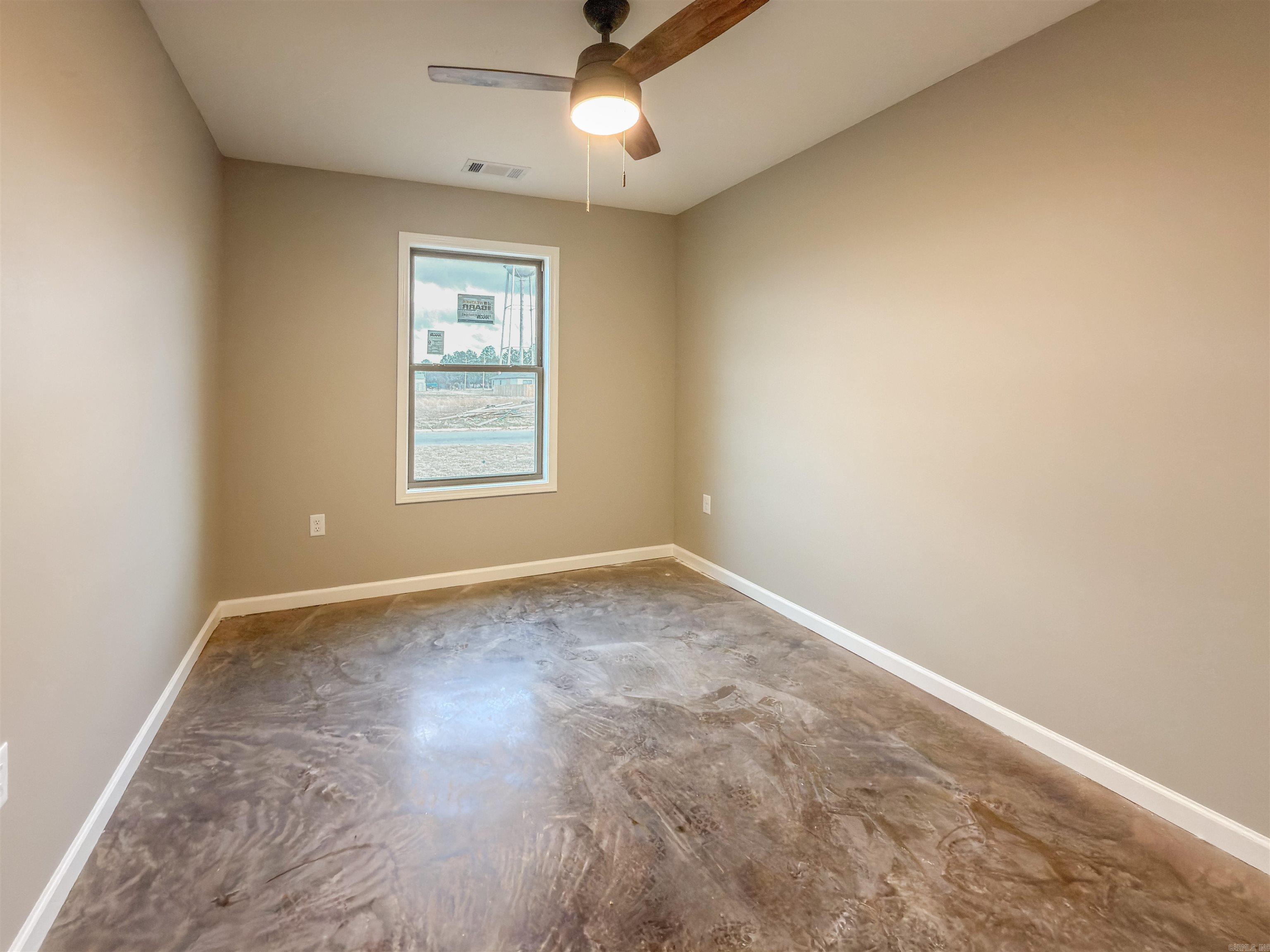 143 Waterfowl Way  Lake City, AR