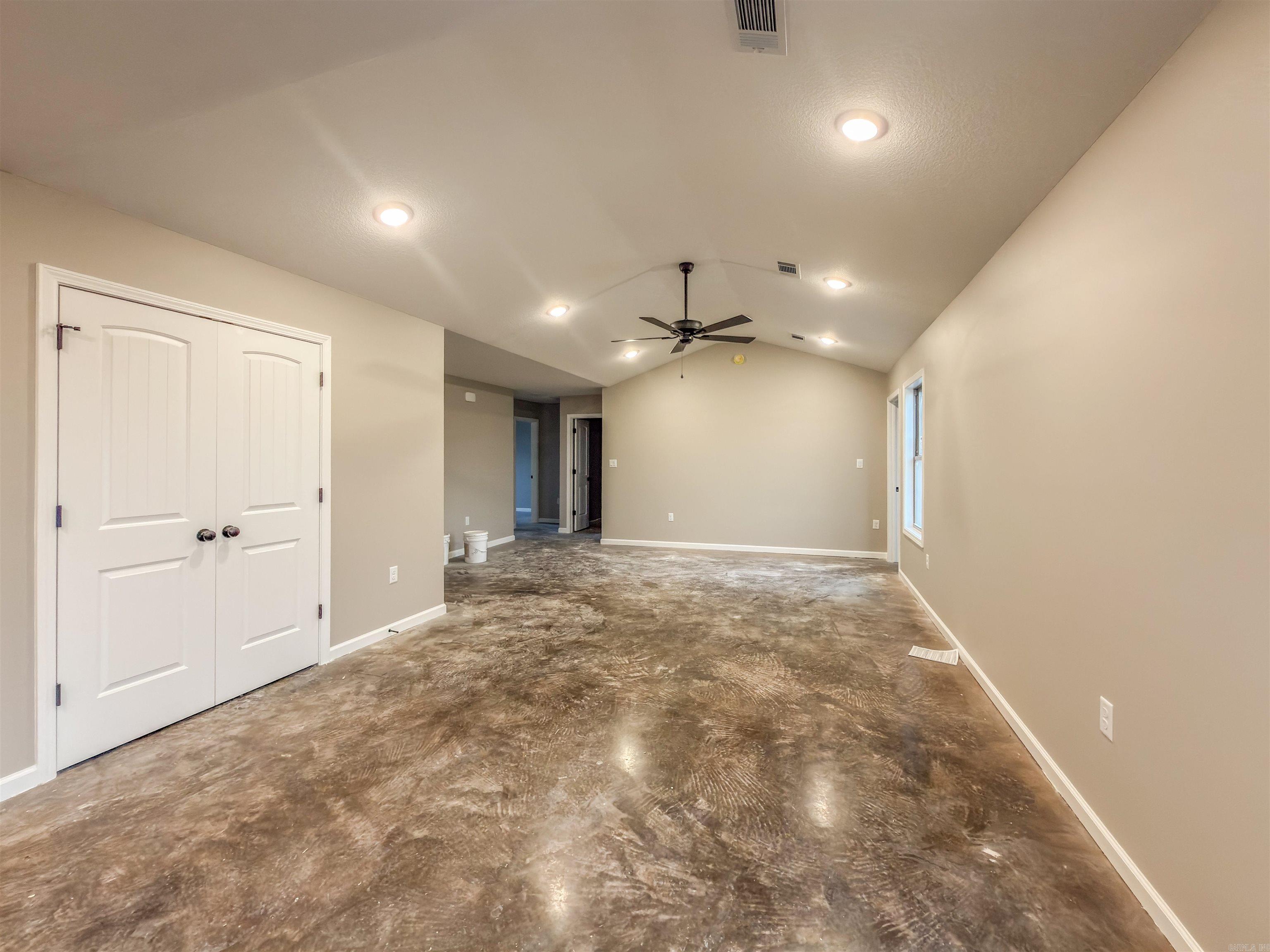 143 Waterfowl Way  Lake City, AR