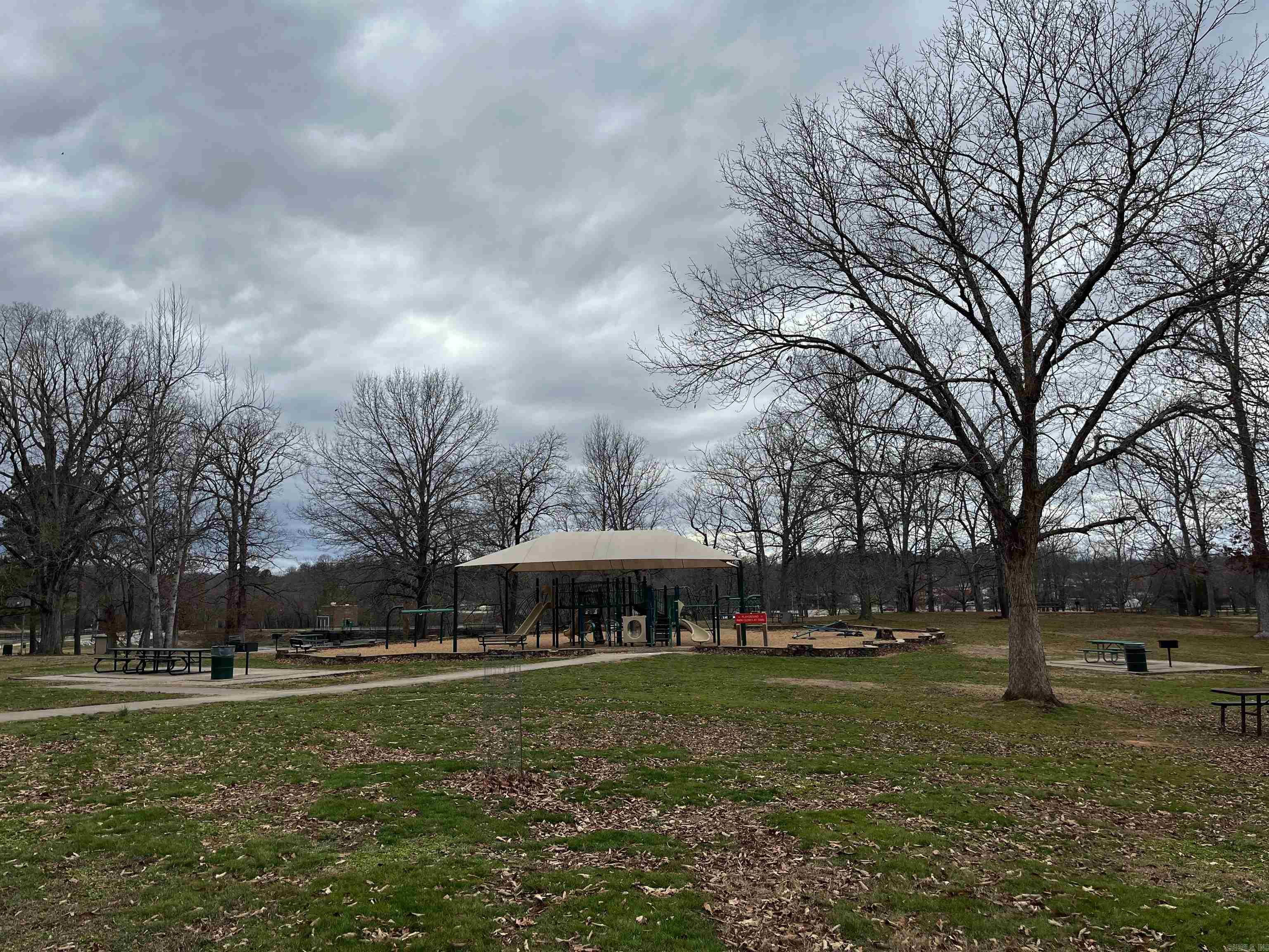 000 County Road 268  Thayer, MO