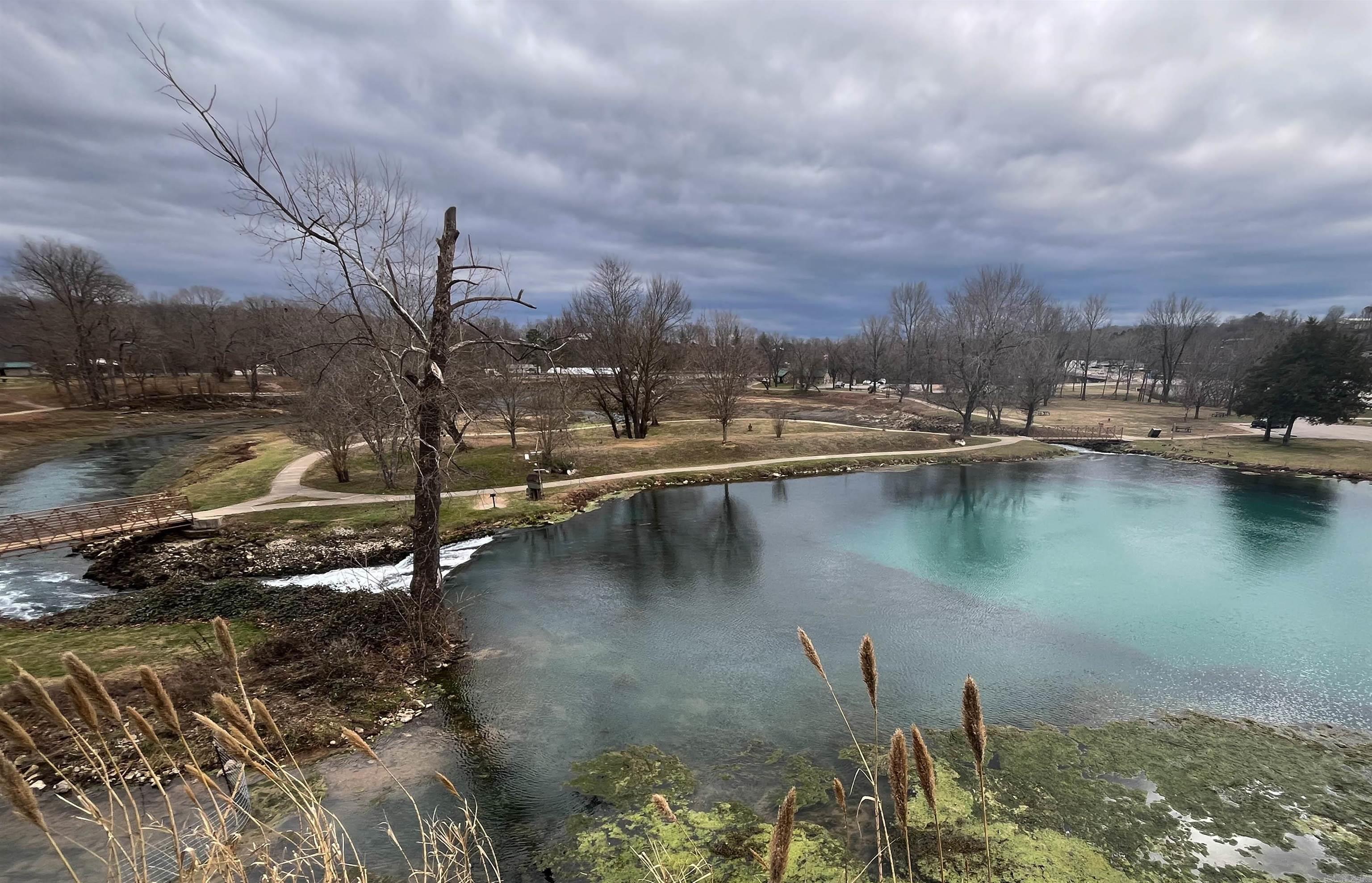 000 County Road 268  Thayer, MO