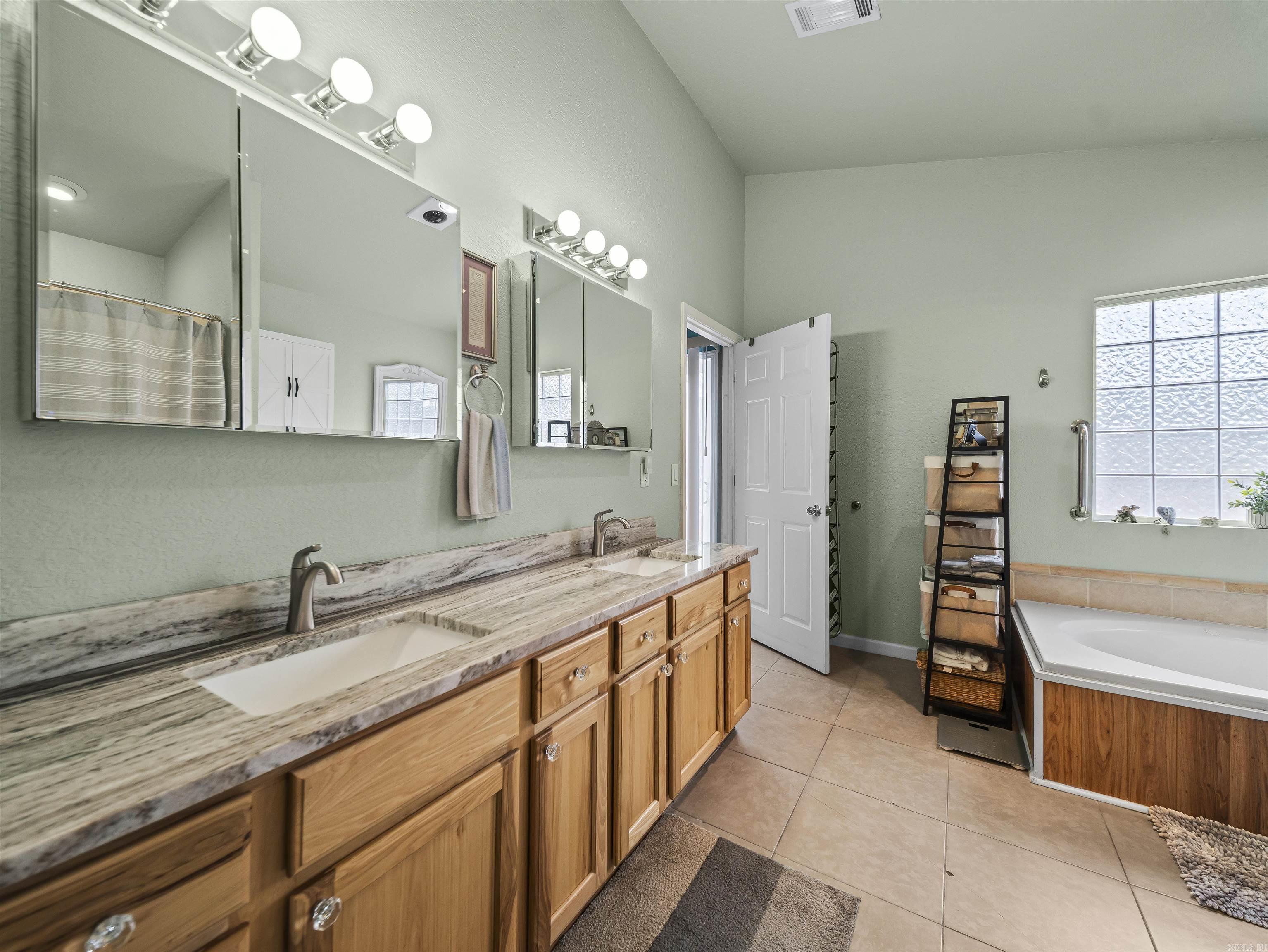 121 Viscara  Hot Springs Village, AR