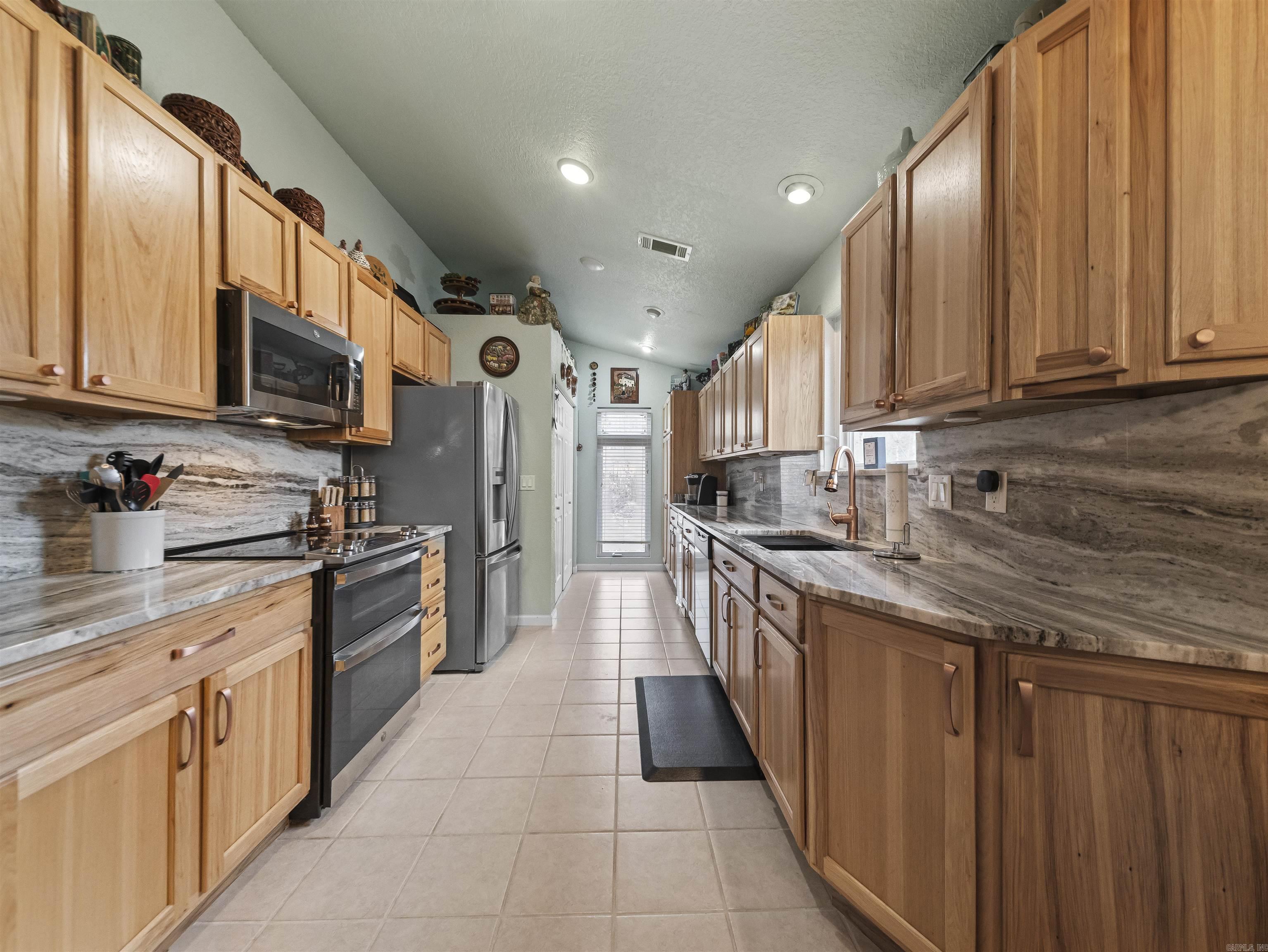 121 Viscara  Hot Springs Village, AR