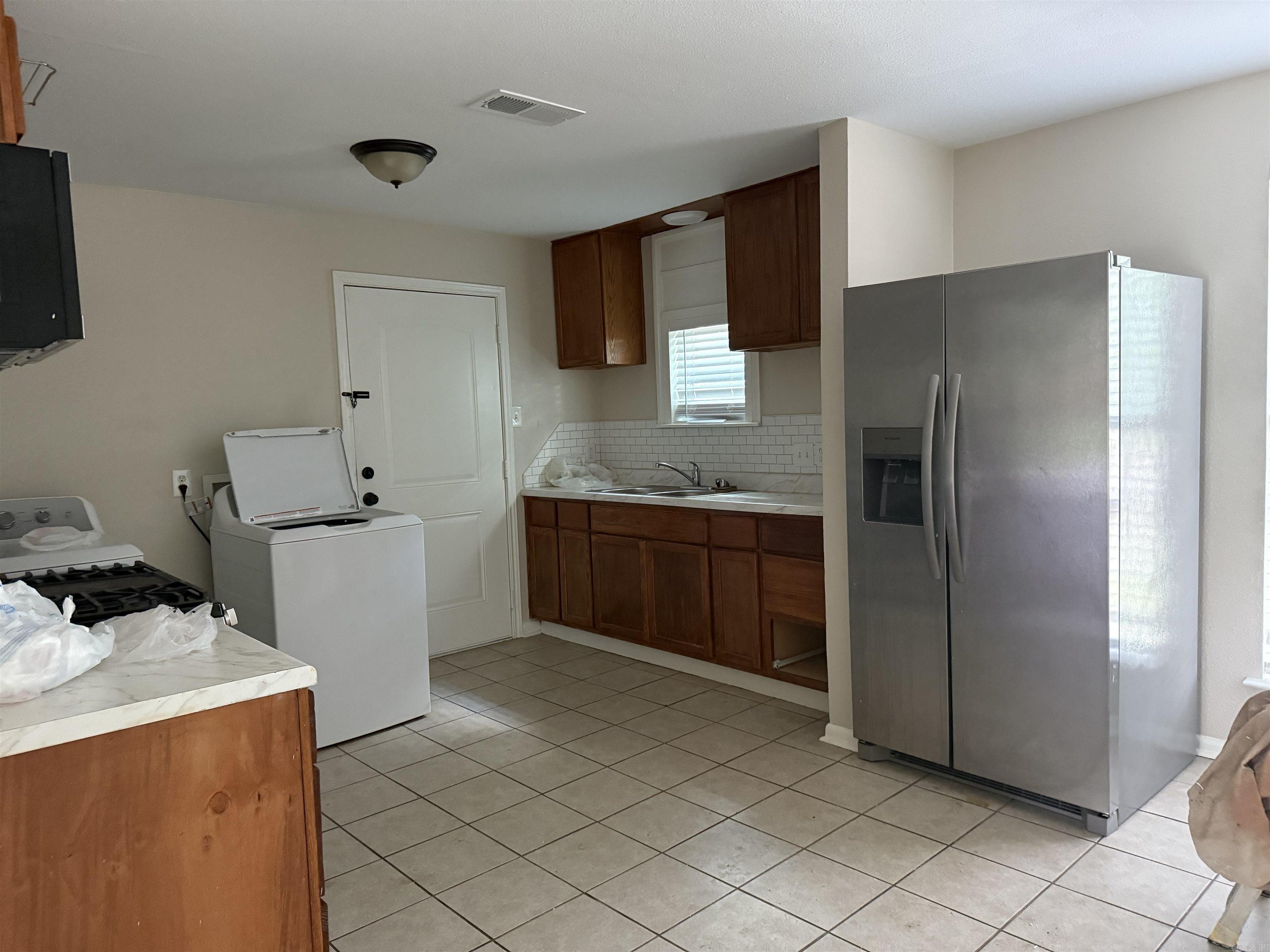 2501 S Pine  Little Rock, AR