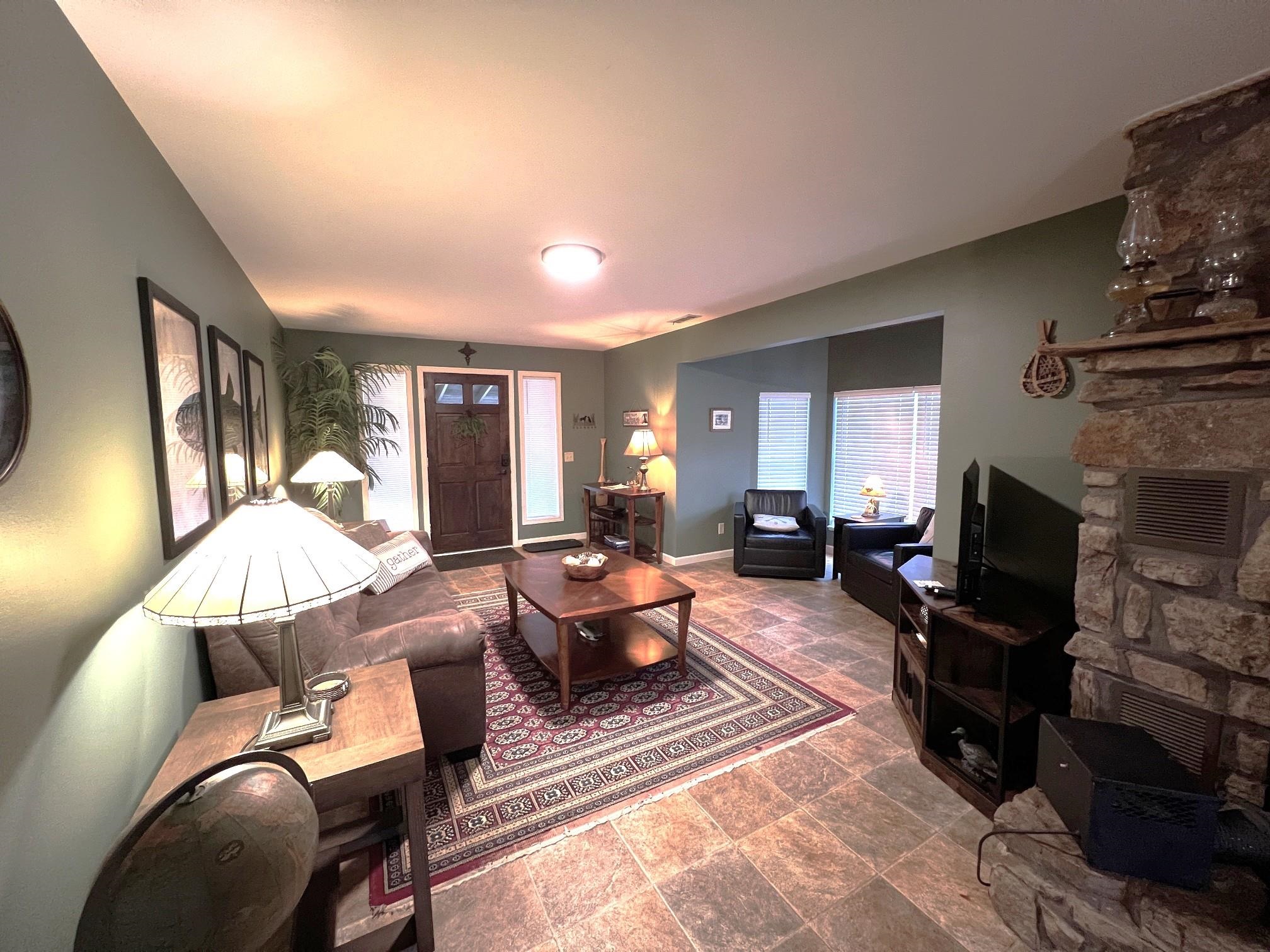 501 Hayden Heights  Mountain View, AR