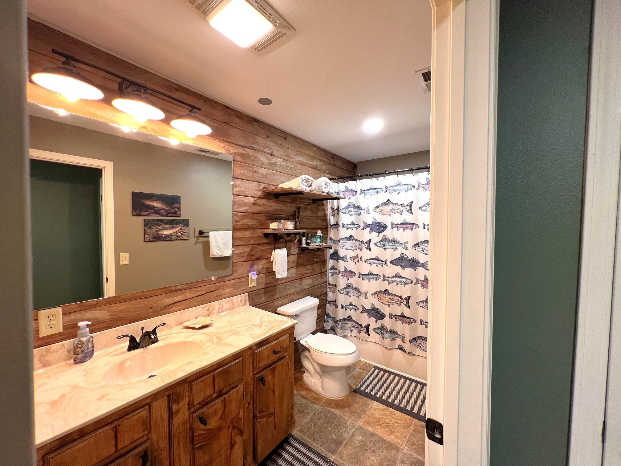 501 Hayden Heights  Mountain View, AR