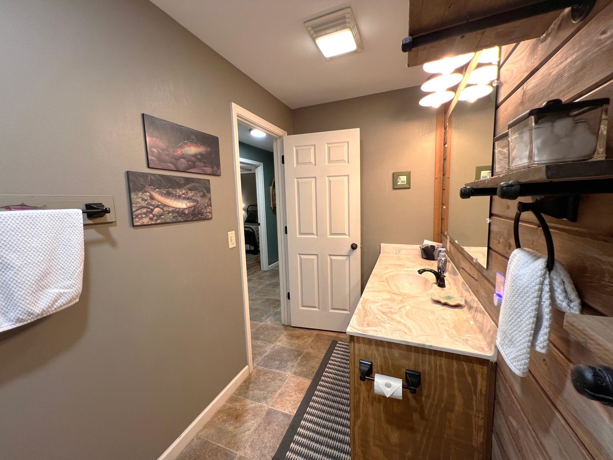 501 Hayden Heights  Mountain View, AR