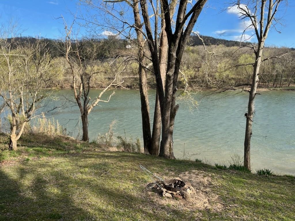 501 Hayden Heights  Mountain View, AR