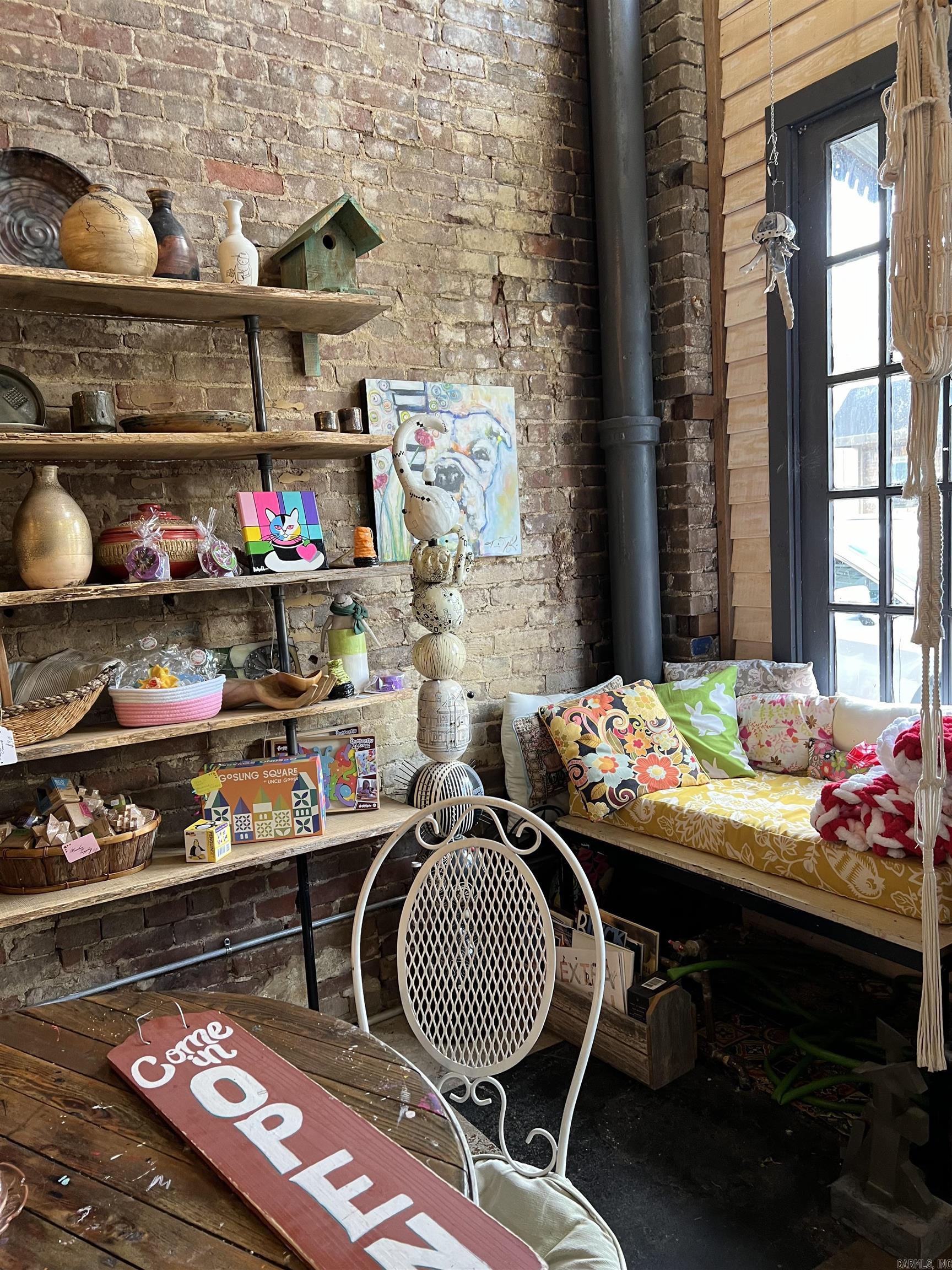 106 N Center  Lonoke, AR