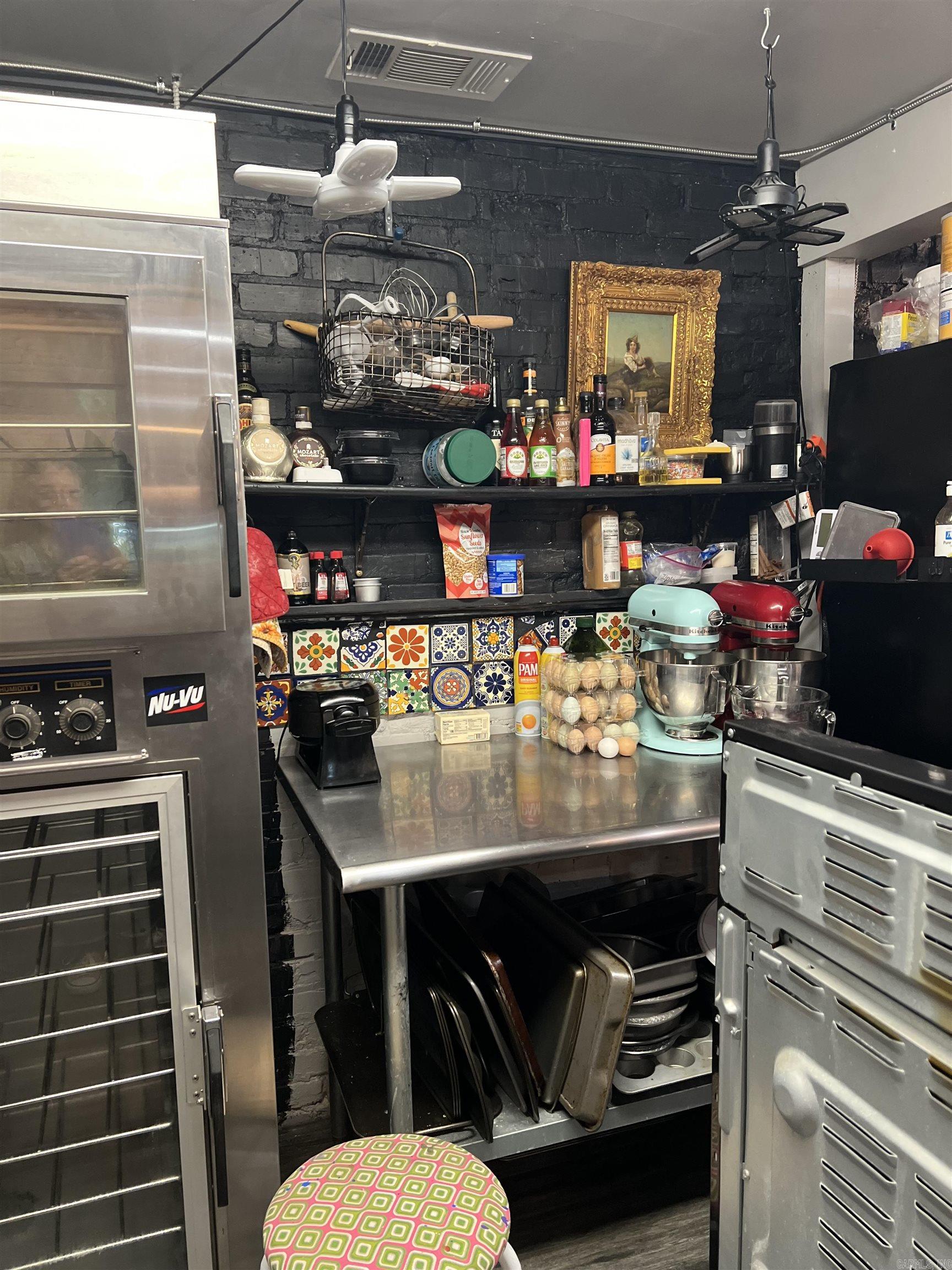 106 N Center  Lonoke, AR