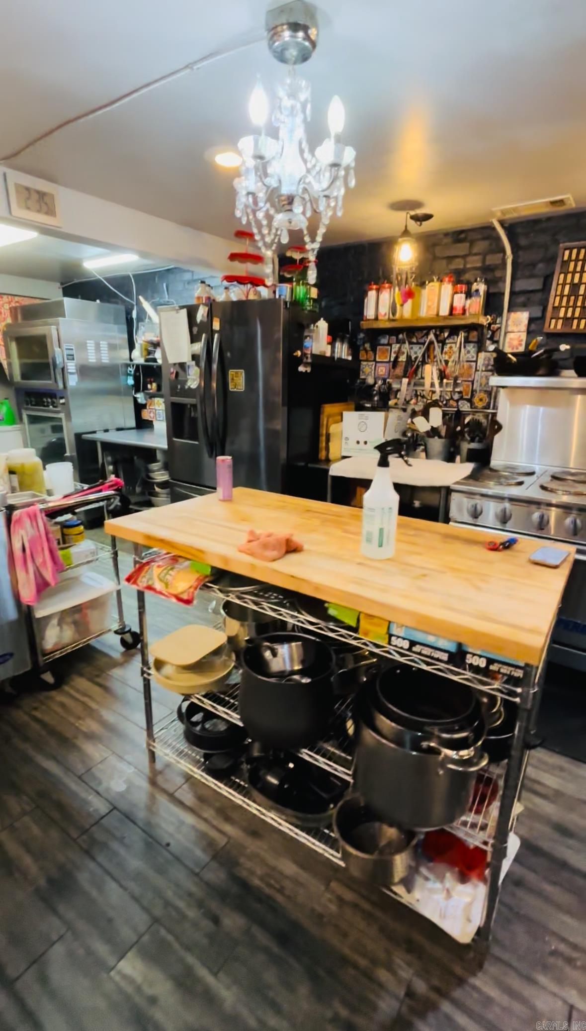 106 N Center  Lonoke, AR