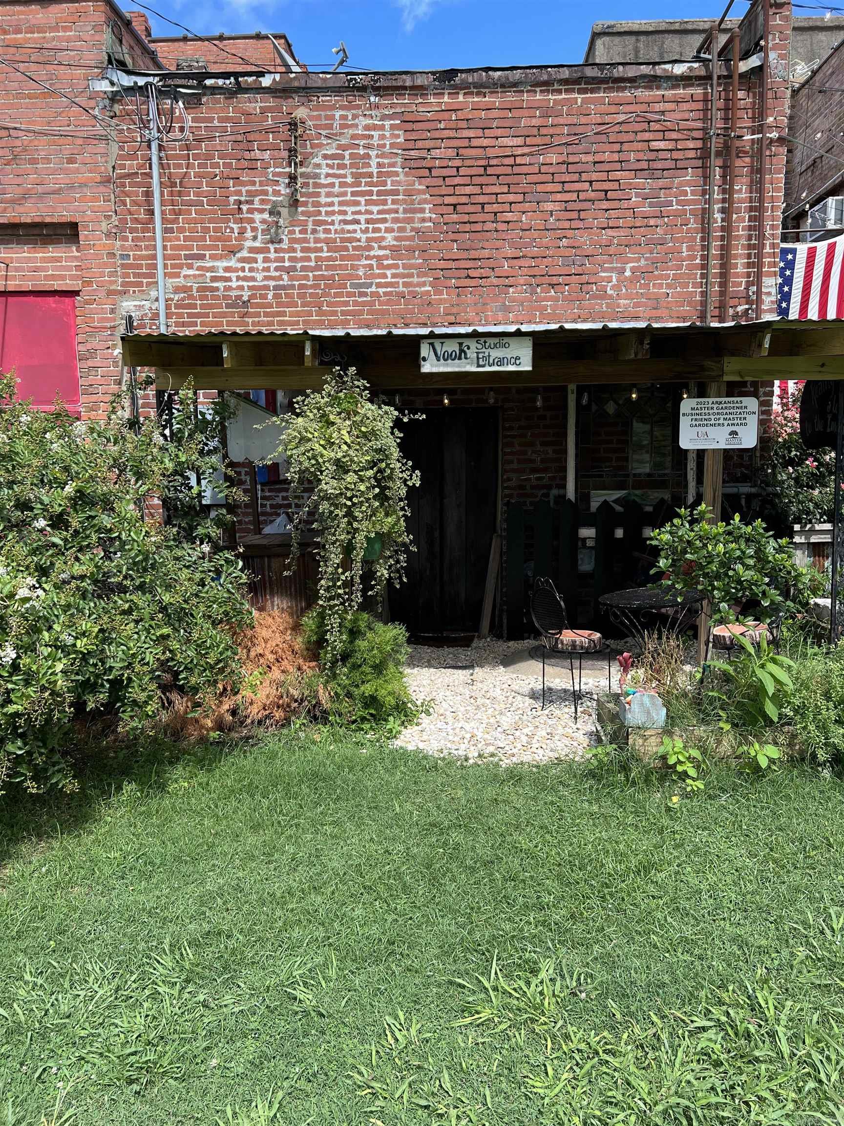 106 N Center  Lonoke, AR