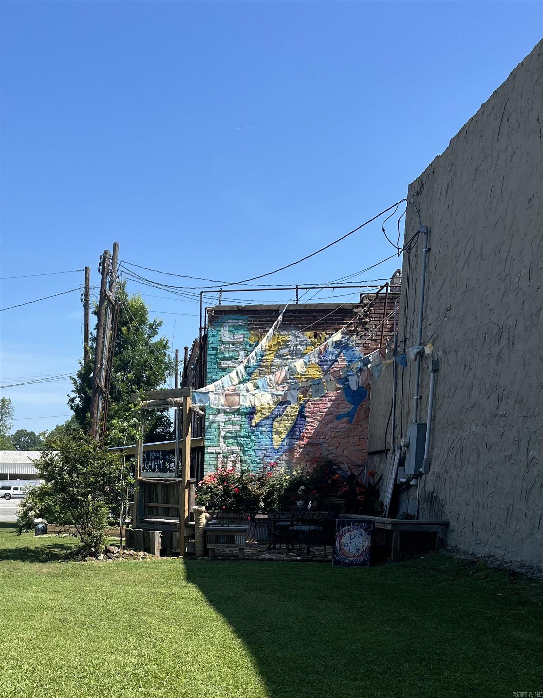 106 N Center  Lonoke, AR