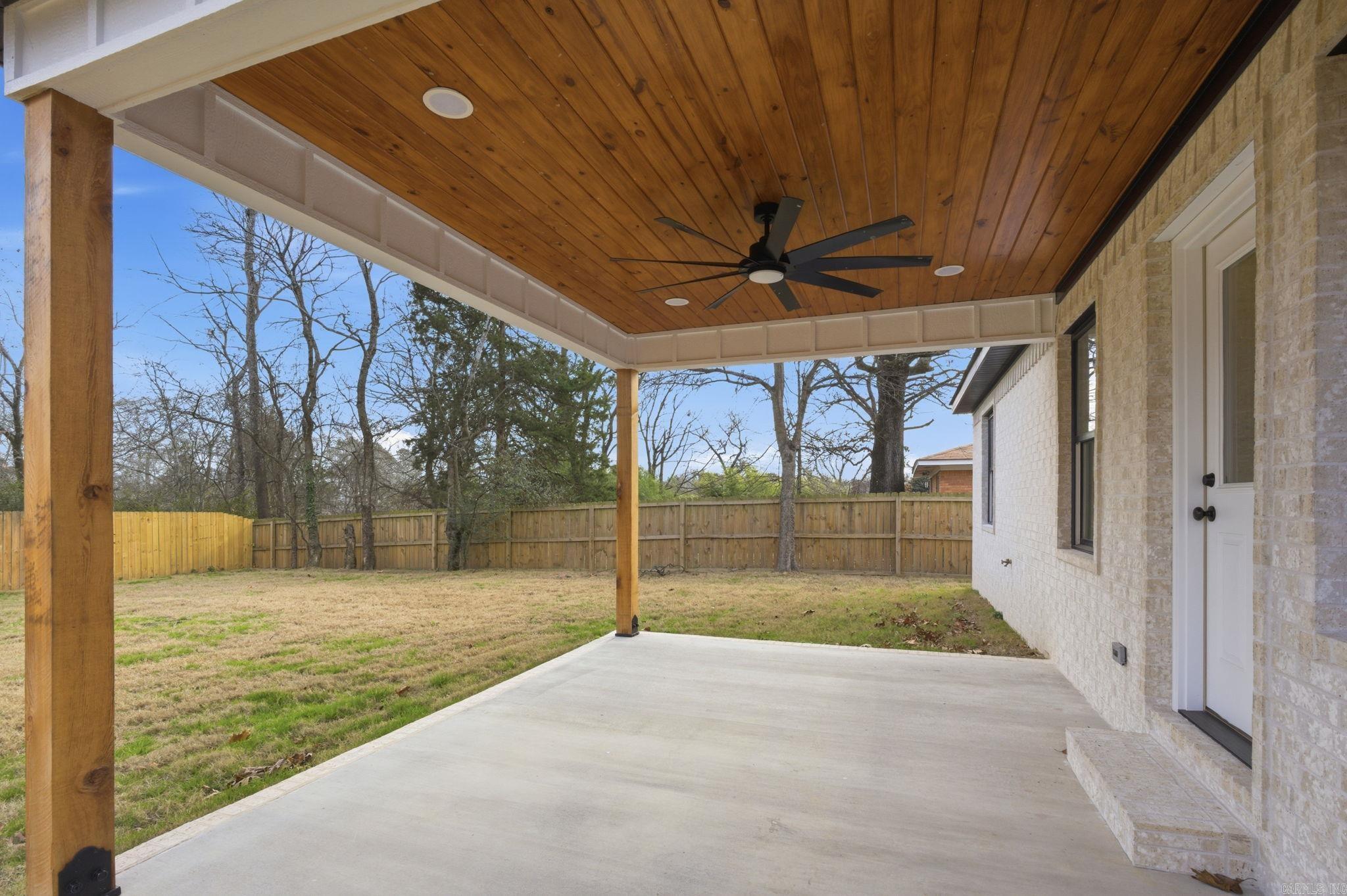 109 Chitwood Street Hot Springs, AR 71913