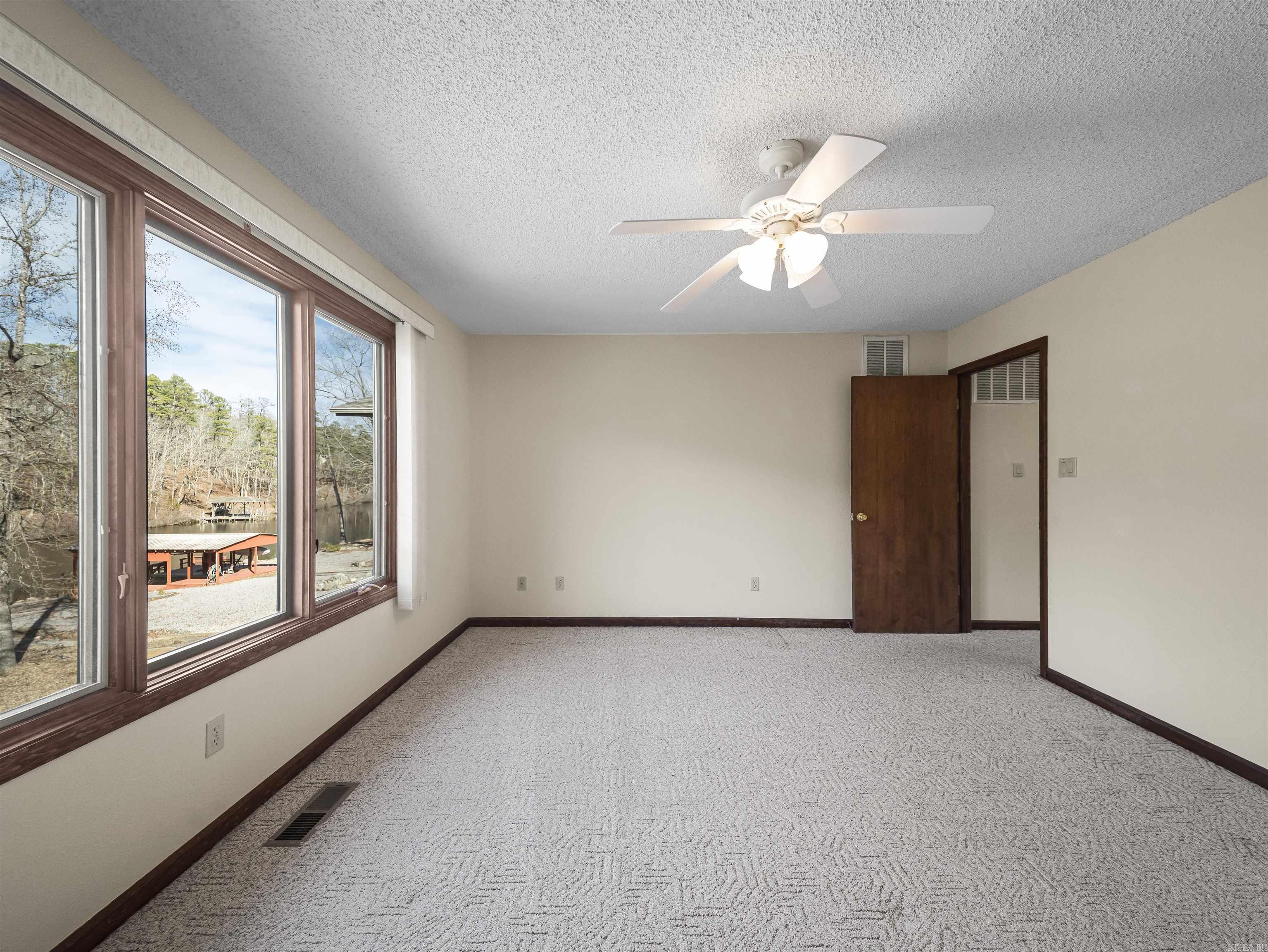 70 Estremedura  Hot Springs Village, AR