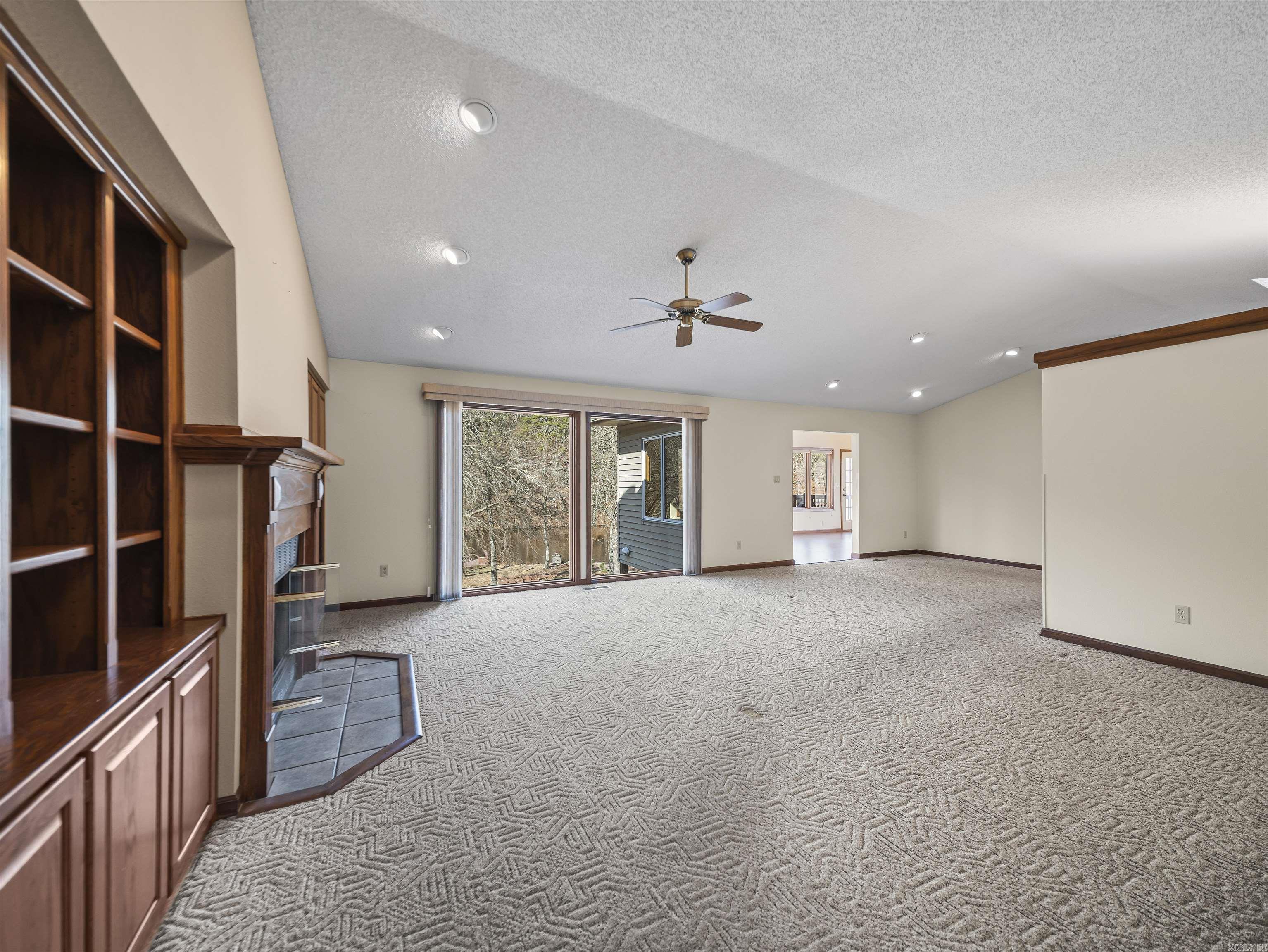 70 Estremedura  Hot Springs Village, AR