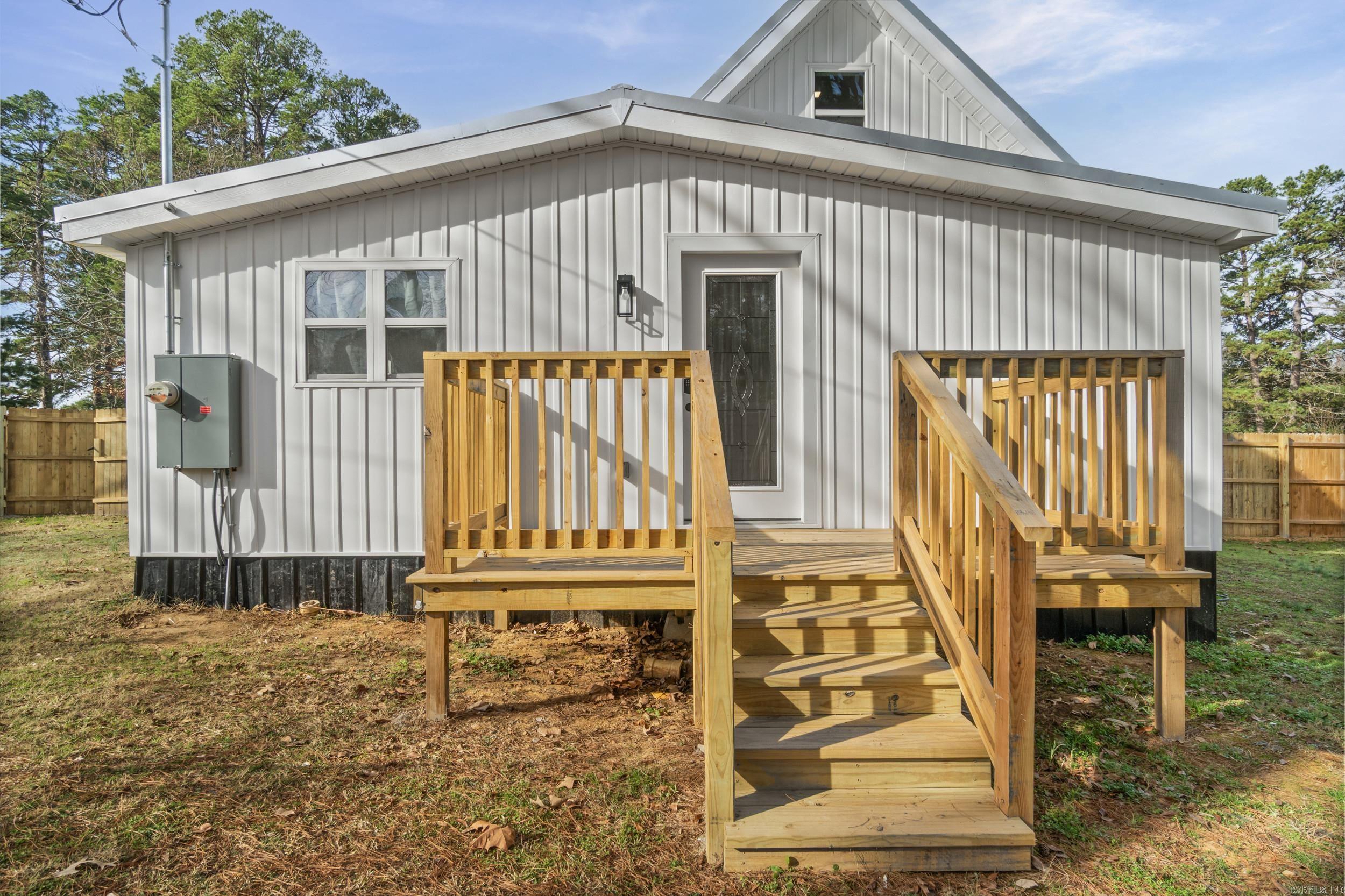 1105 Weddingford Rd.  Heber Springs, AR