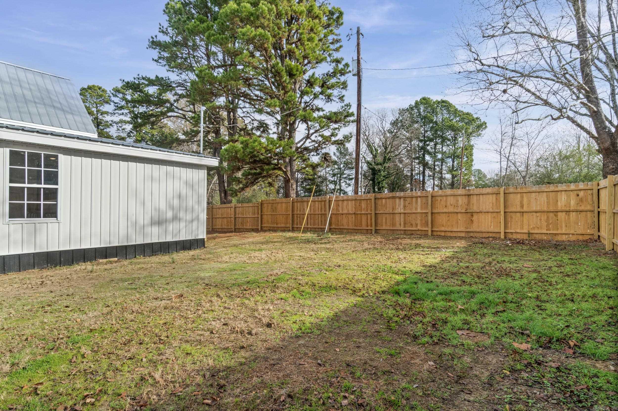 1105 Weddingford Rd.  Heber Springs, AR