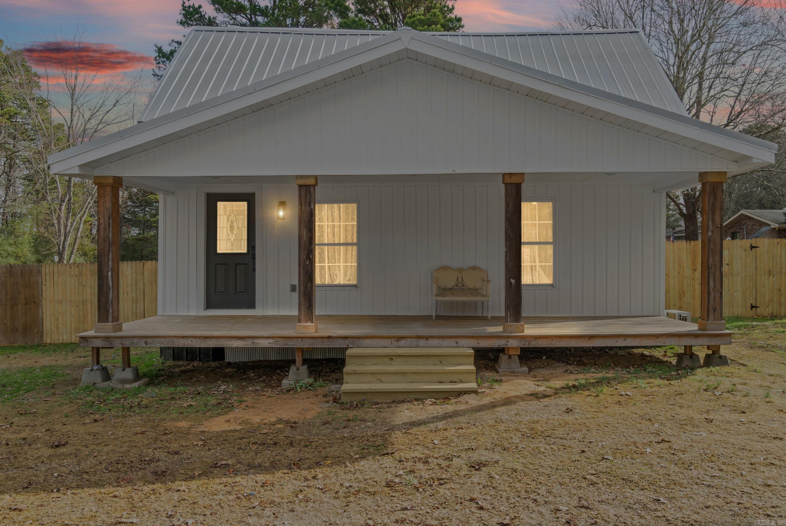 1105 Weddingford Rd.  Heber Springs, AR