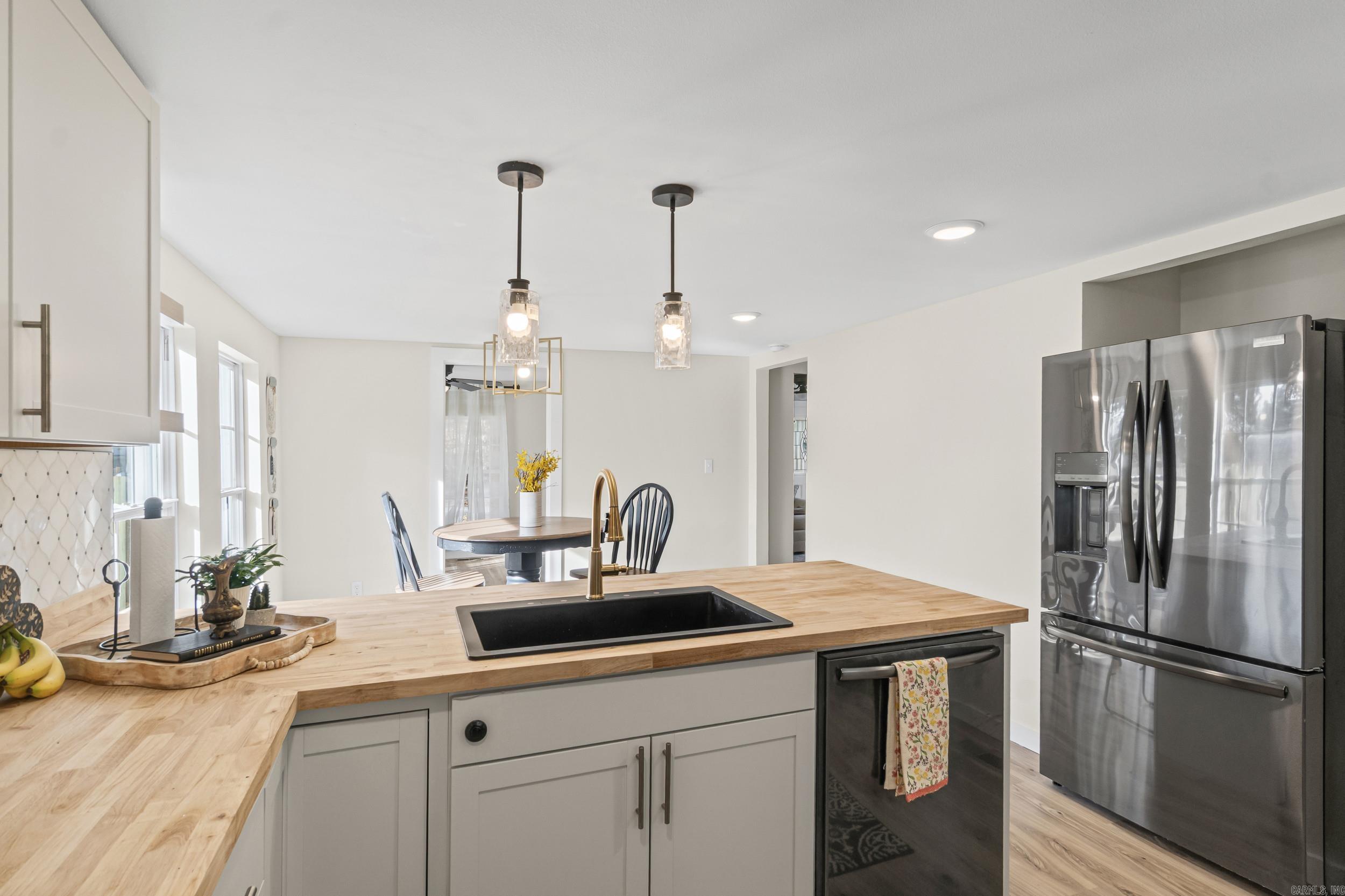 1105 Weddingford Rd.  Heber Springs, AR