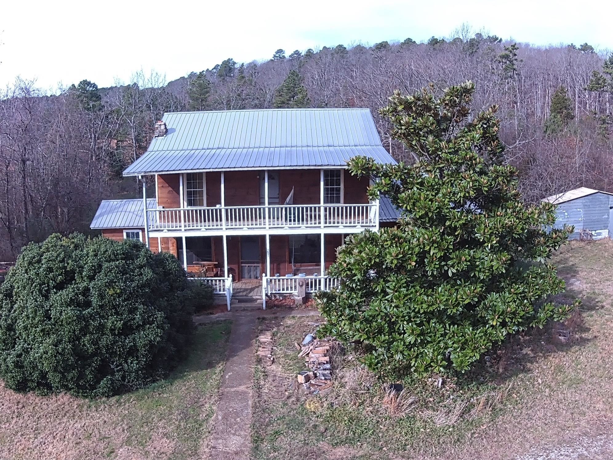 285 Dog Young Road Mountain View, AR 72560