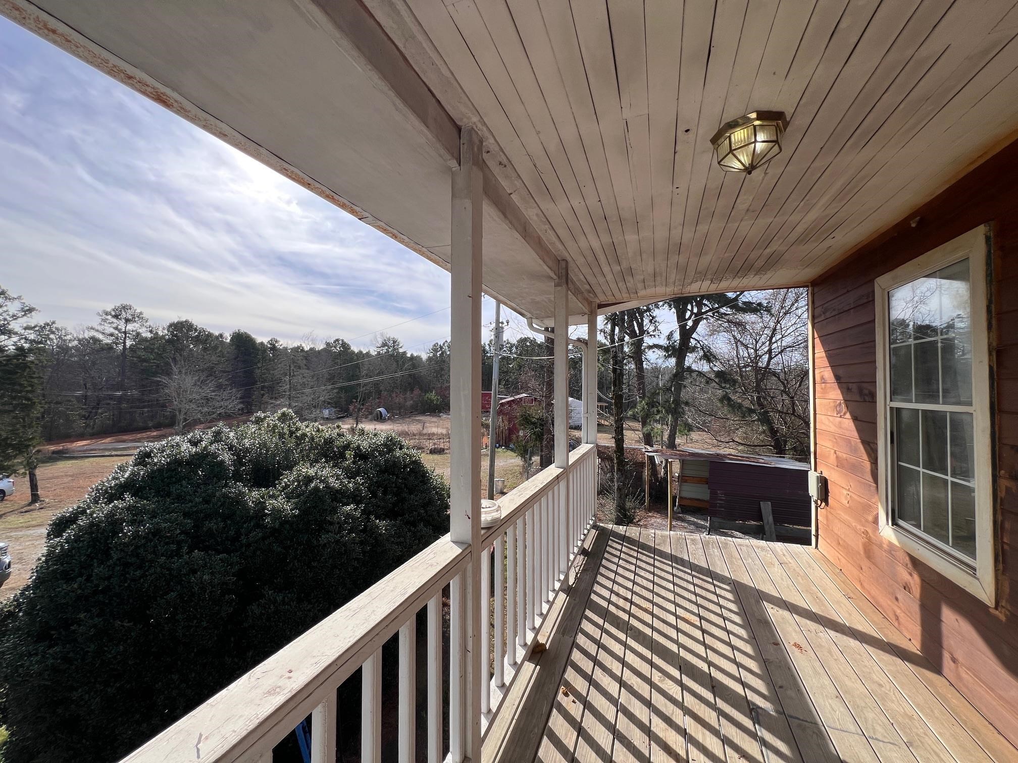 285 Dog Young Road Mountain View, AR 72560