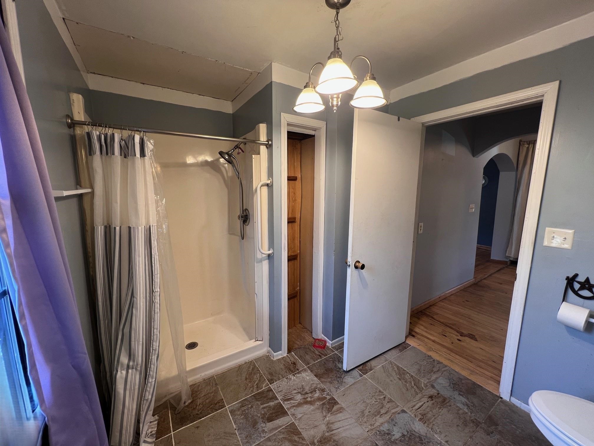 285 Dog Young Road Mountain View, AR 72560