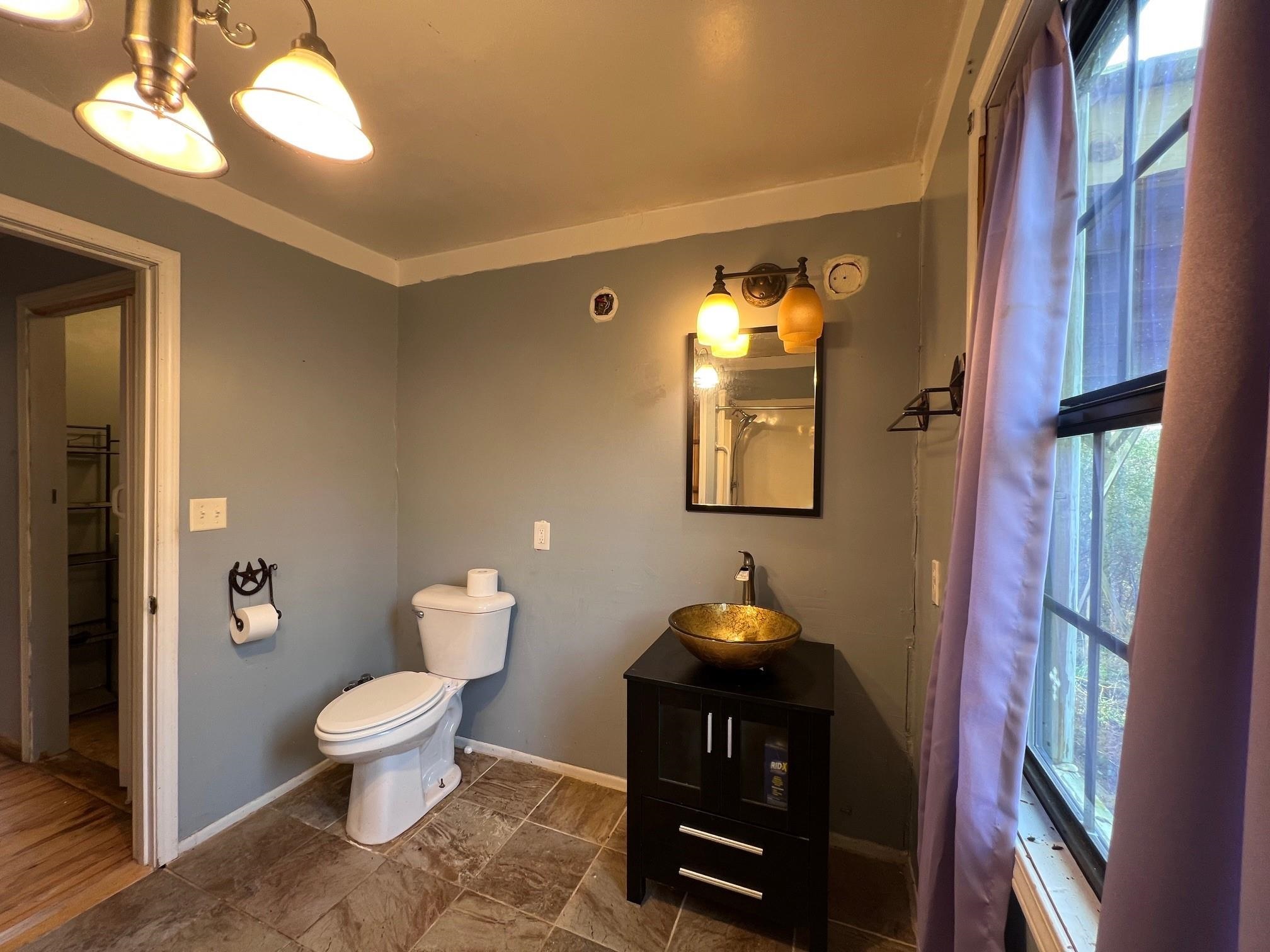 285 Dog Young Road Mountain View, AR 72560