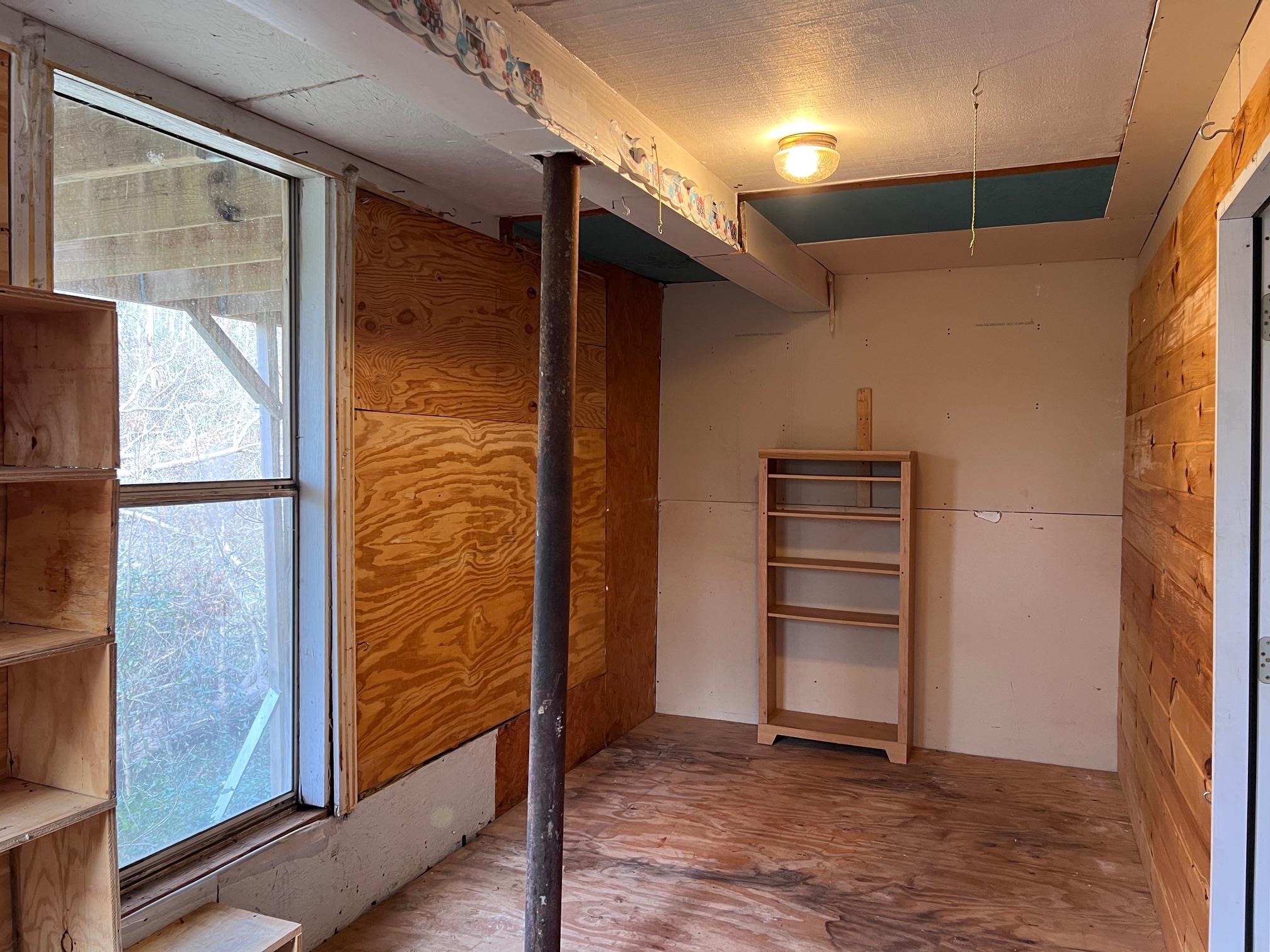 285 Dog Young Road Mountain View, AR 72560