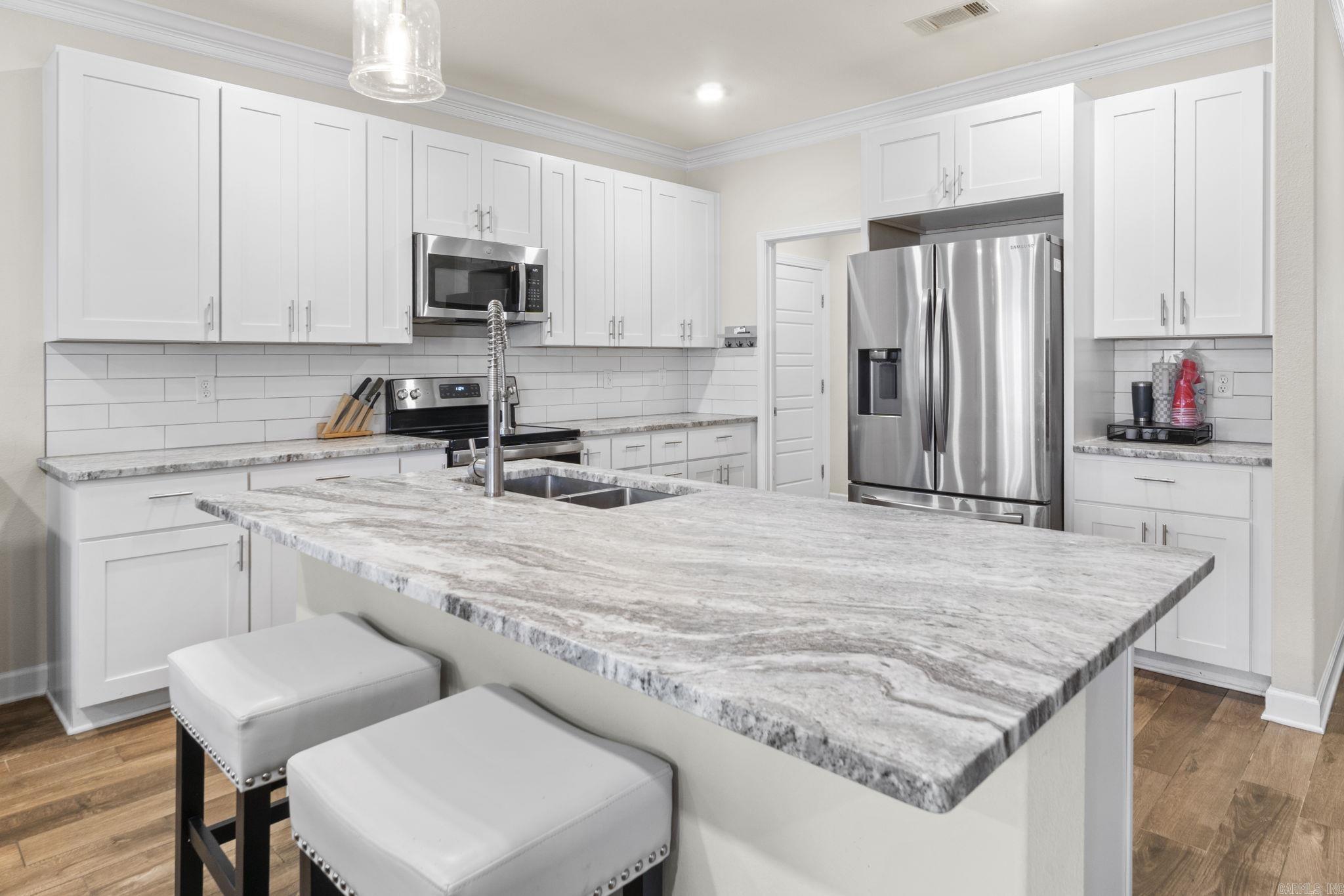 1 Jocote  Hot Springs Village, AR